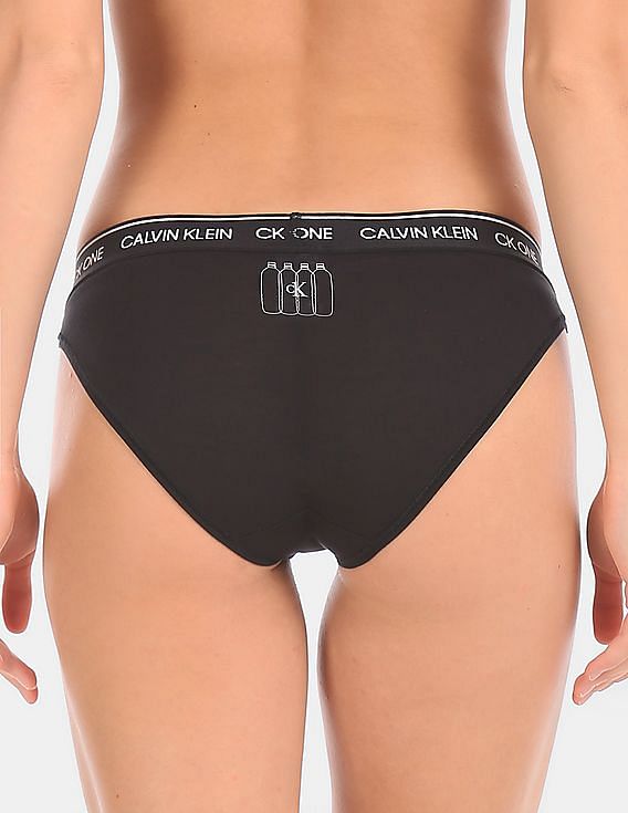 Buy Calvin Klein Underwear Women Black CK One Mid Rise Solid Stretch Bikini  Briefs - NNNOW.com