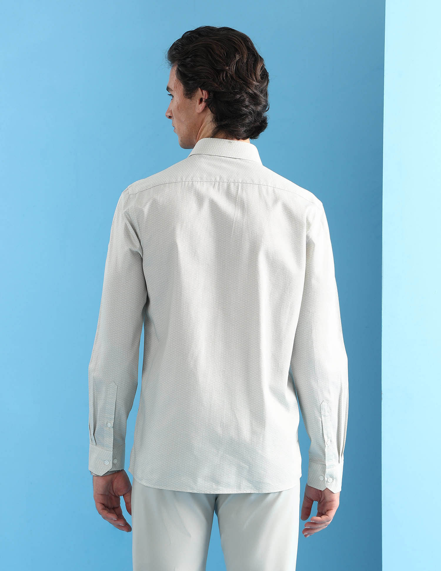 Arrow Geometric Printed Velocity Shirt