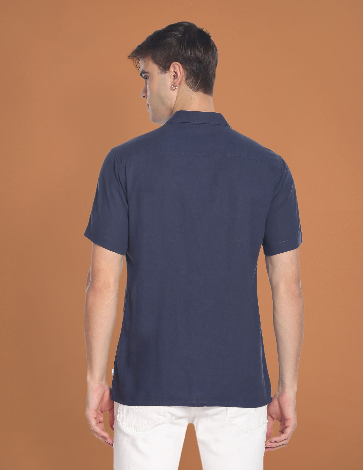 Flying Machine Solid Slim Fit Shirt