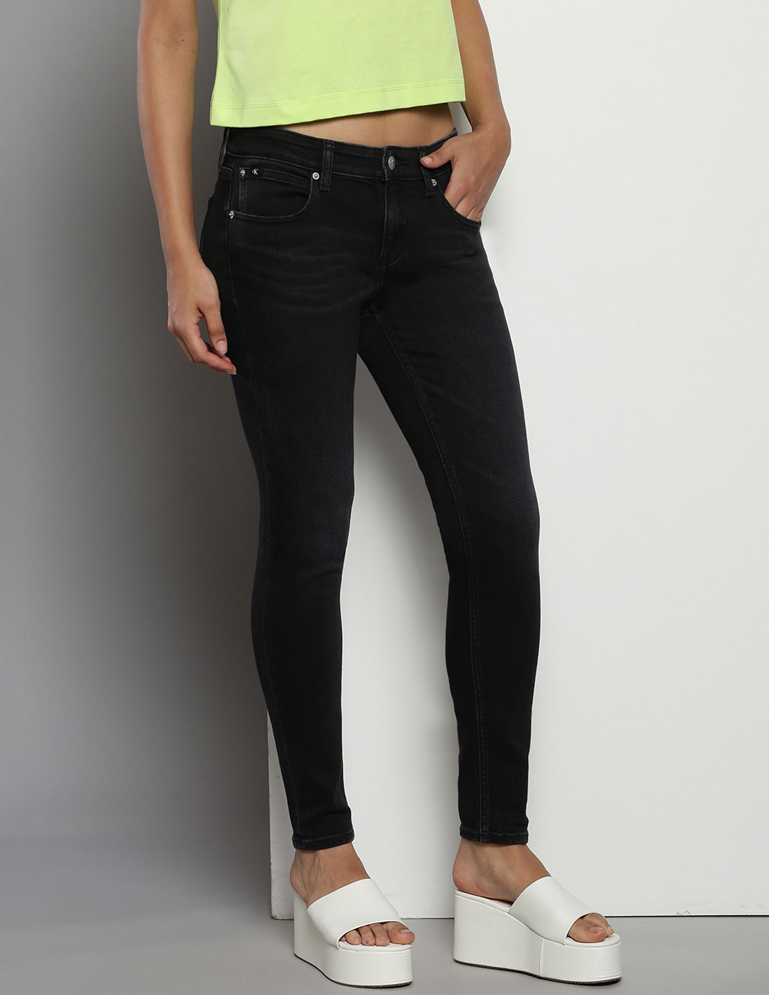 Calvin Klein Body Fit Whiskered Jeans