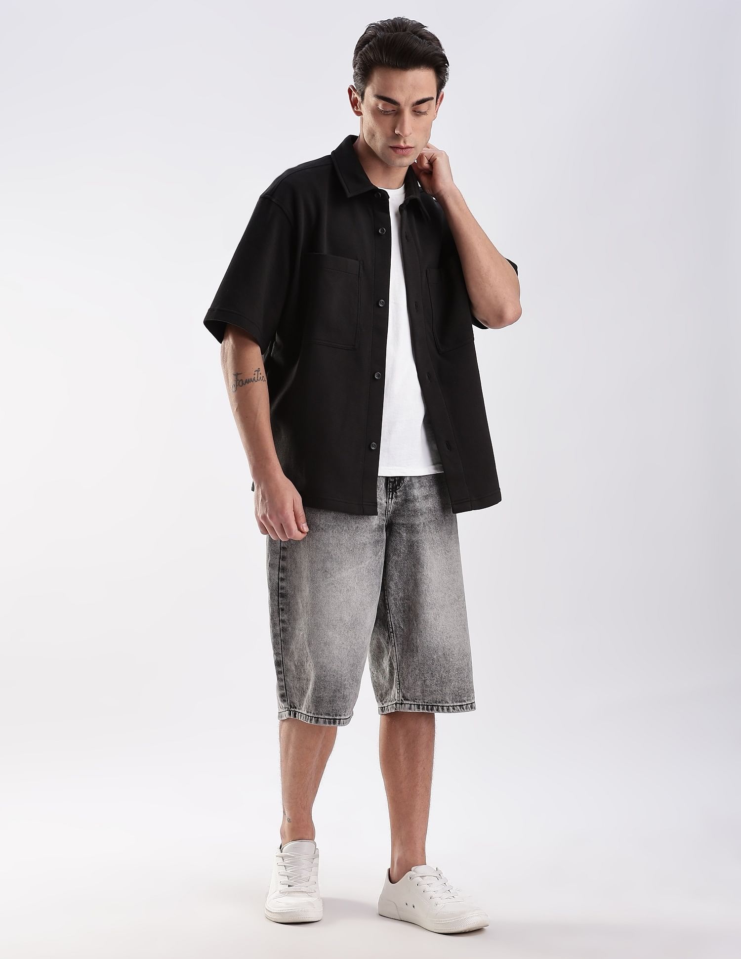 Calvin Klein Jeans Solid Relaxed Fit Woven Shirt