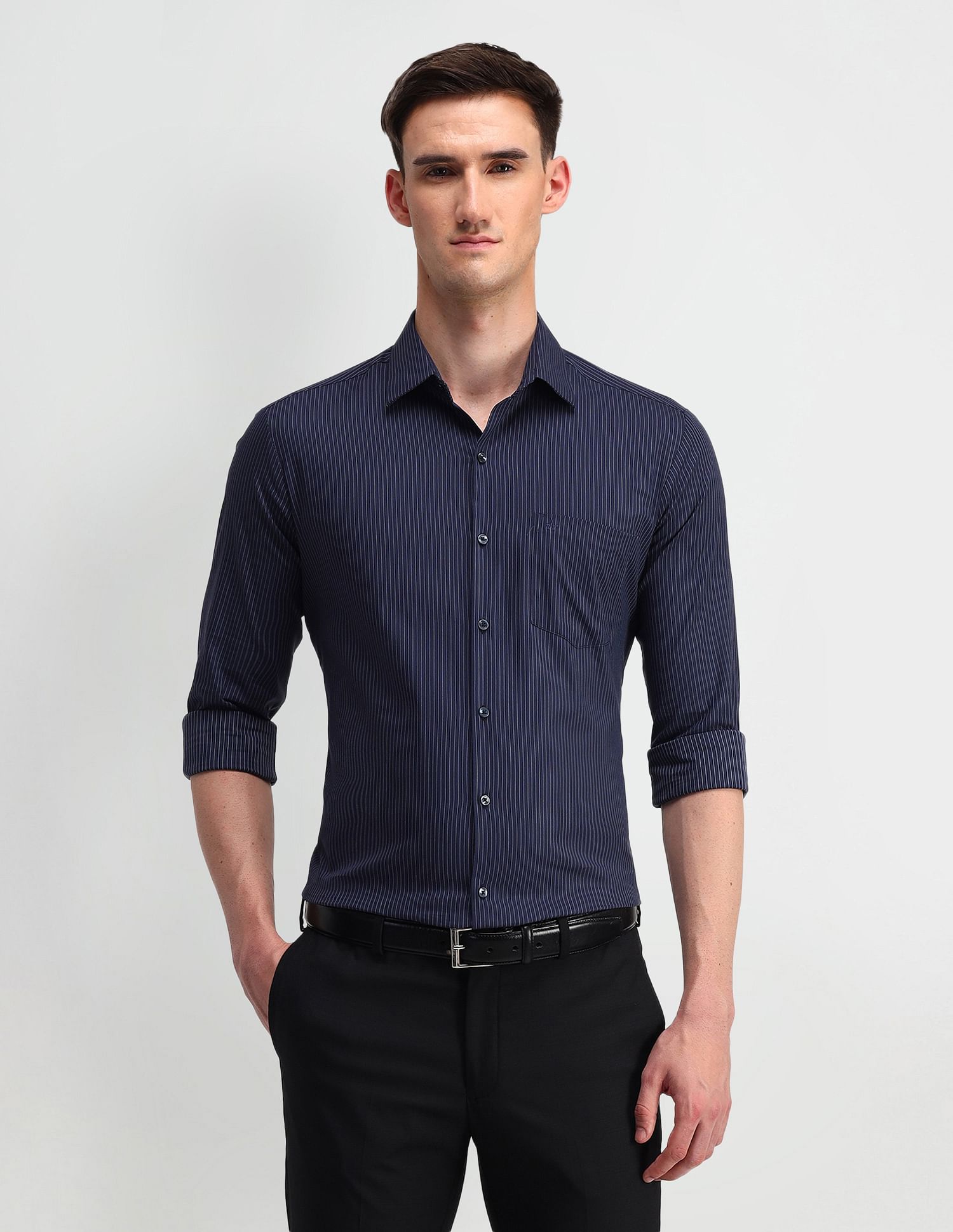 Arrow Manhattan Slim Fit Pinstripes Shirt