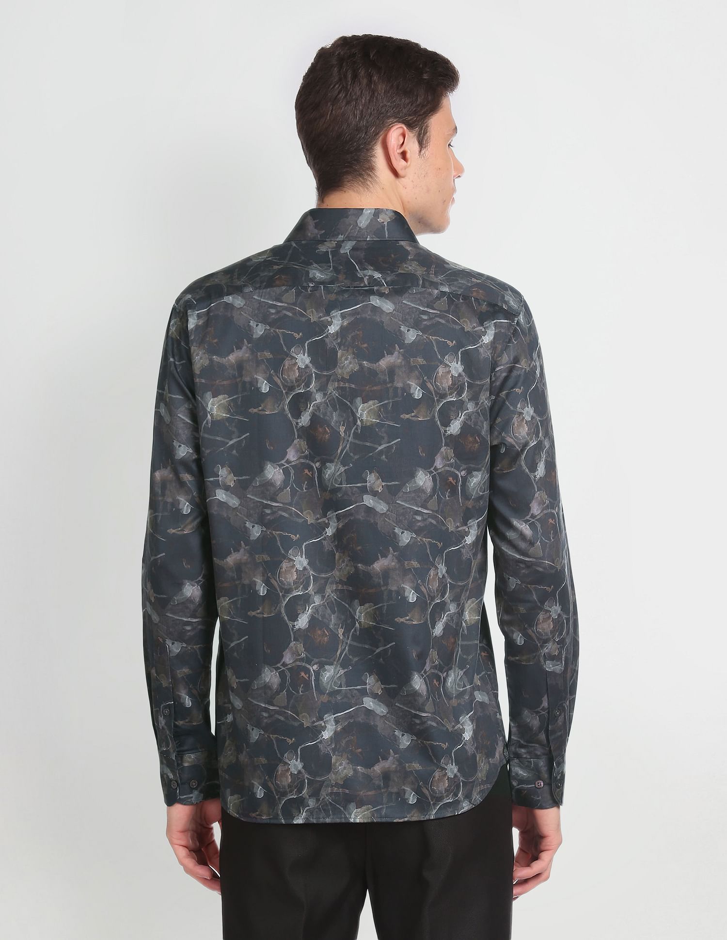 Arrow Tailored Fit Abstract Print Shirt