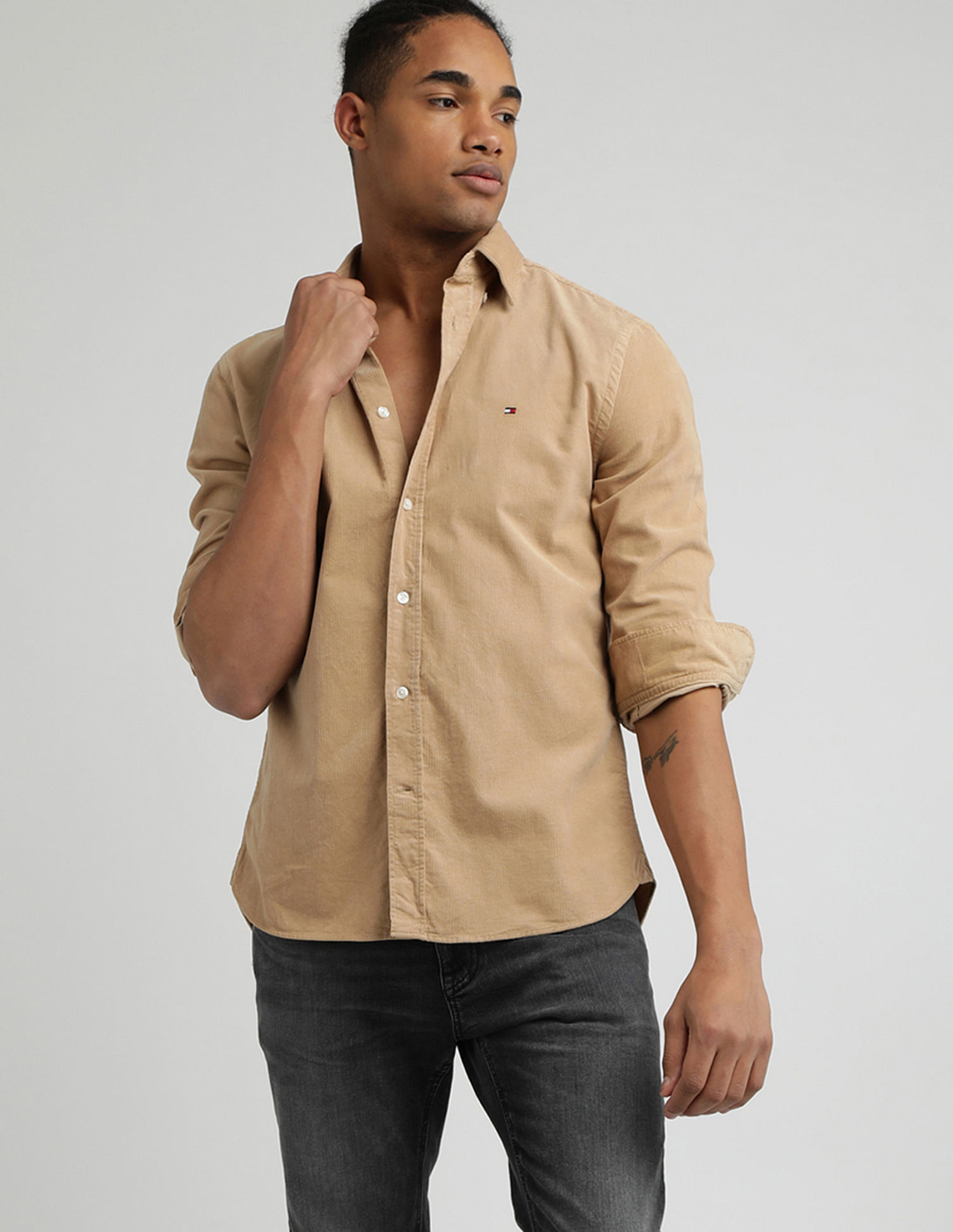 Tommy Hilfiger Solid Corduroy Regular Fit  Shirt