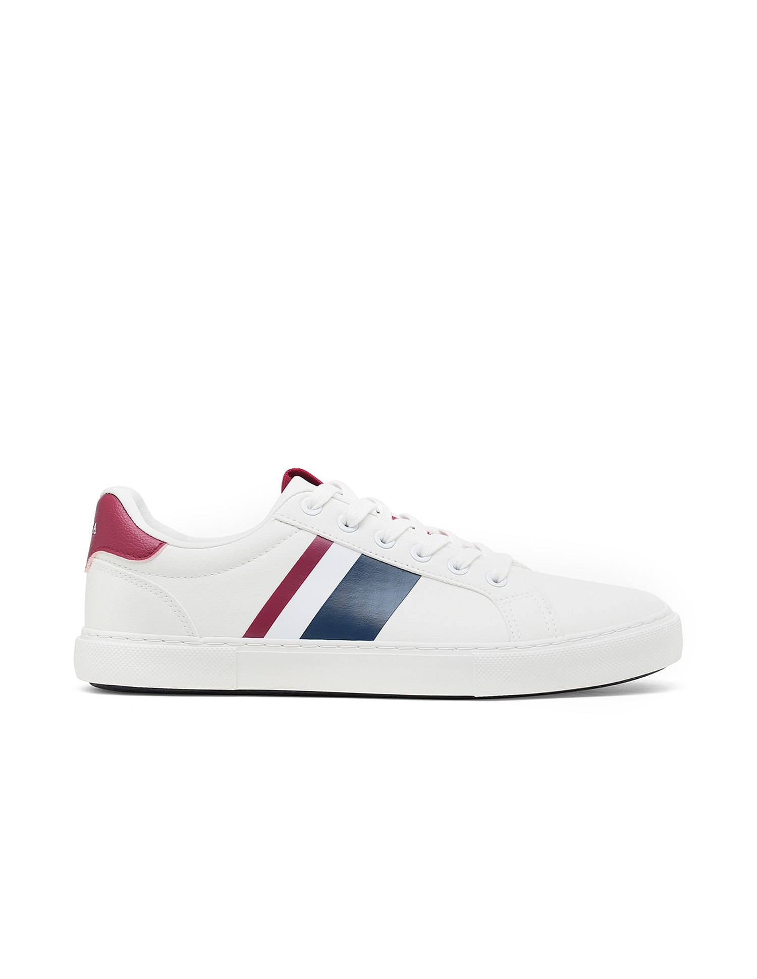 Pull and bear on sale pacific republic shoes