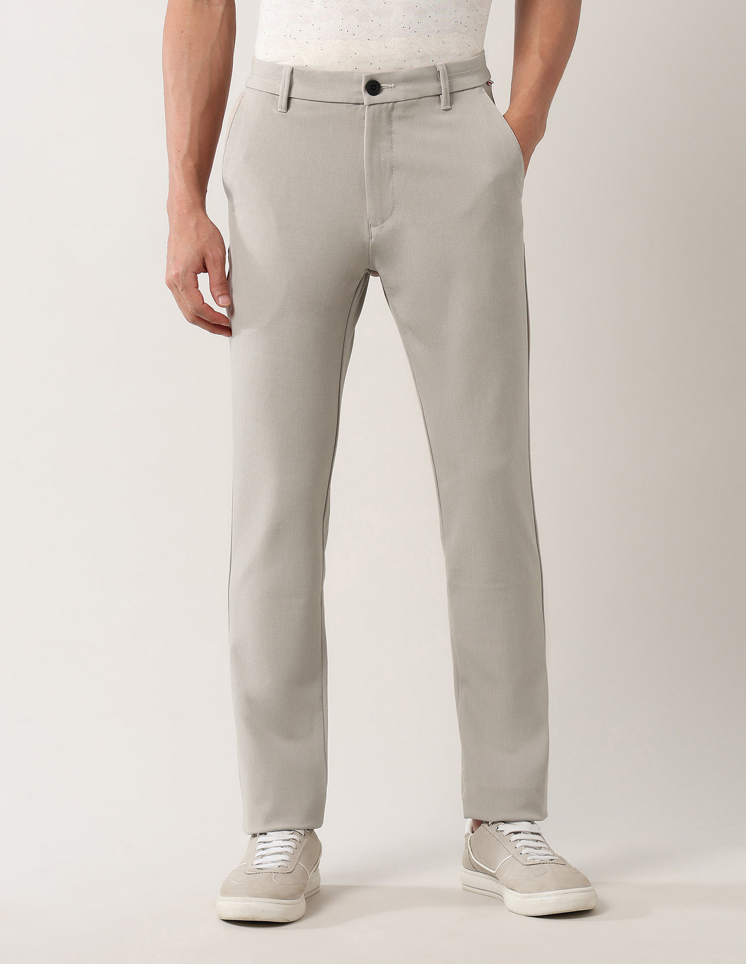 Arrow Sport Solid Twill Autoflex Trousers