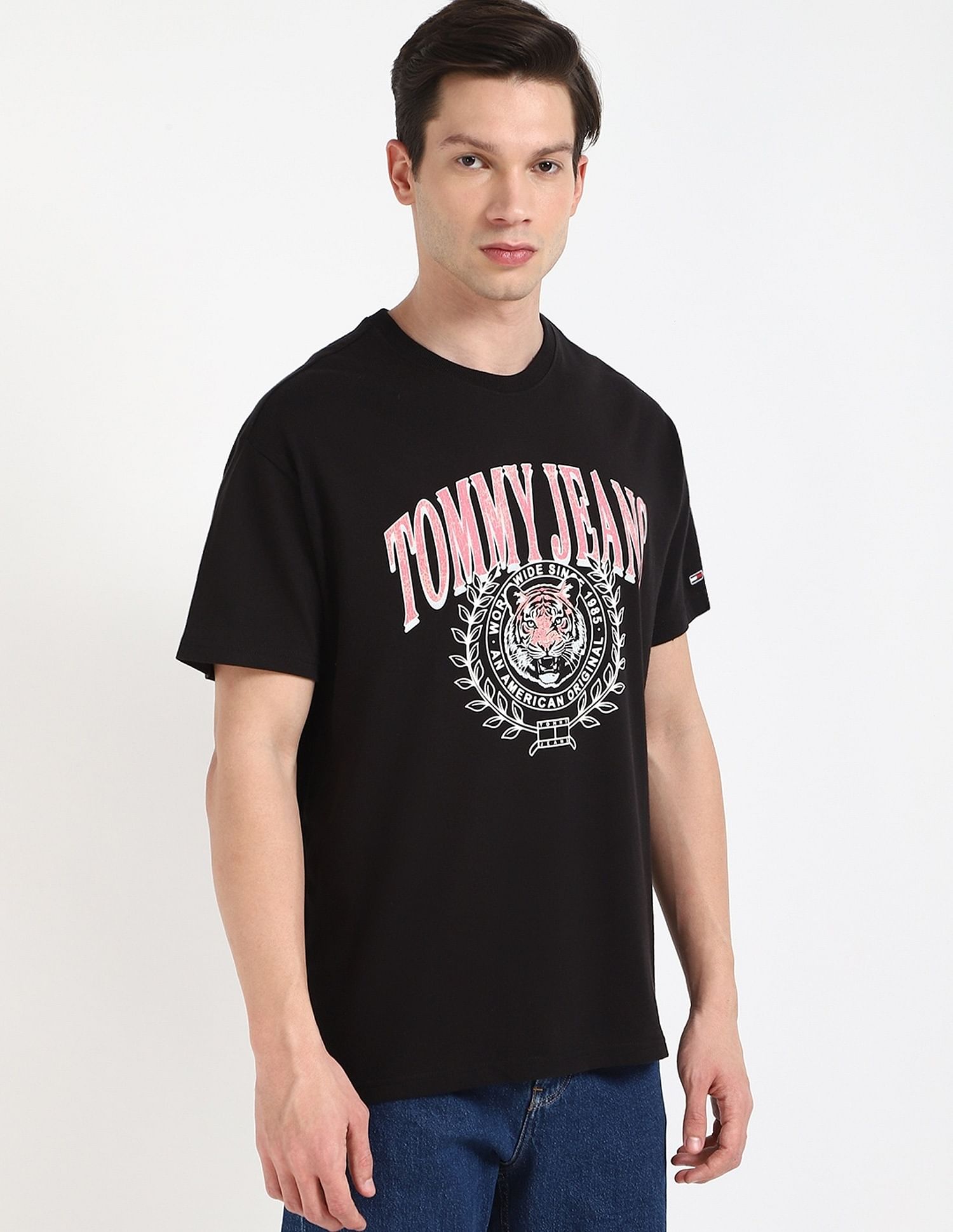 Tommy Hilfiger Graphic Relaxed-Fit Cotton T-Shirt