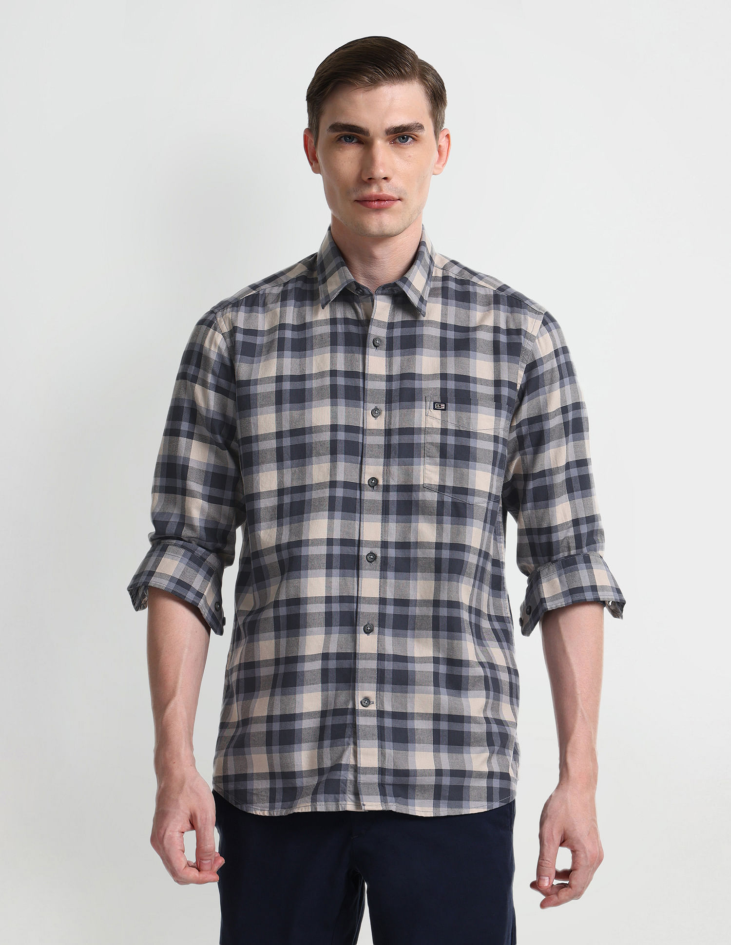 Arrow Sport Slim Fit Point Collar Shirt