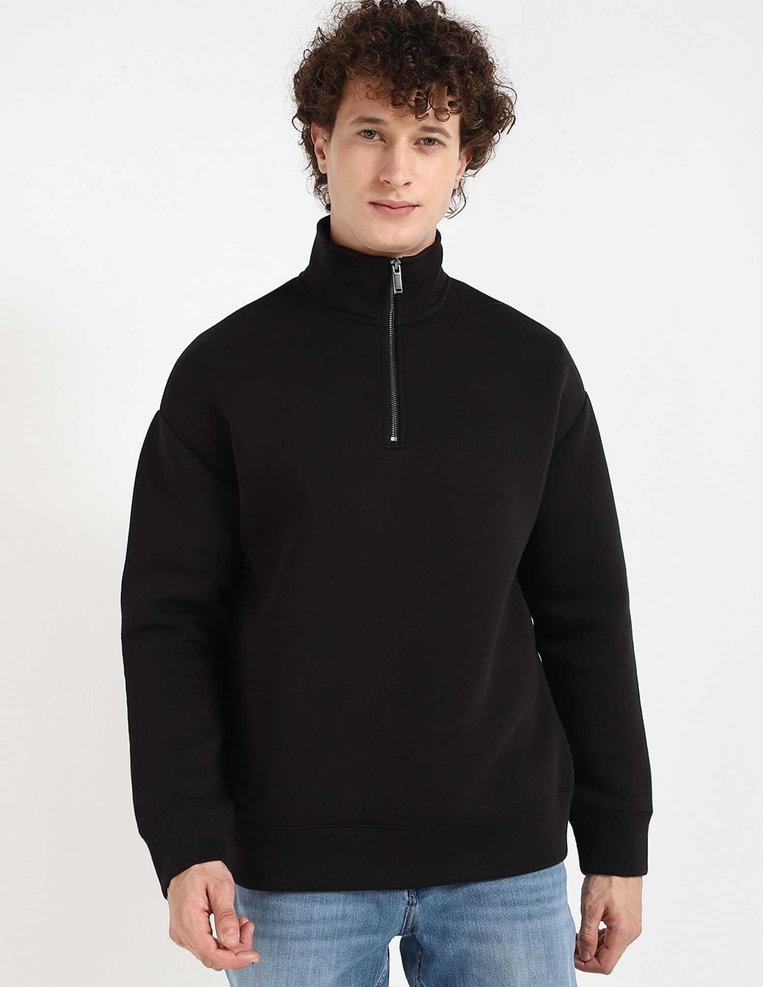 Calvin Klein Jeans Solid Relaxed-Fit Cotton Sweatshirt