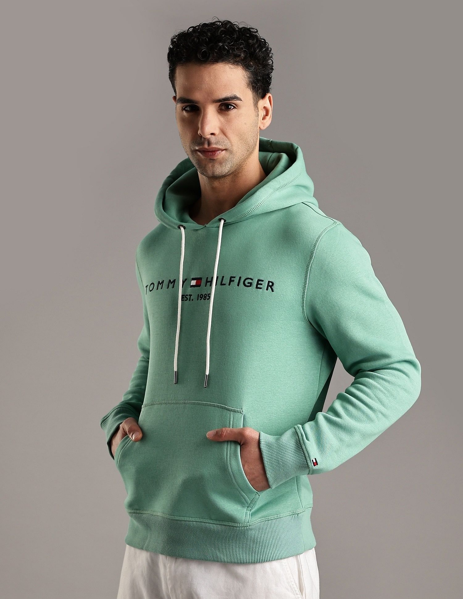 Tommy Hilfiger Embroidered Logo Regular-Fit Cotton Sweatshirt