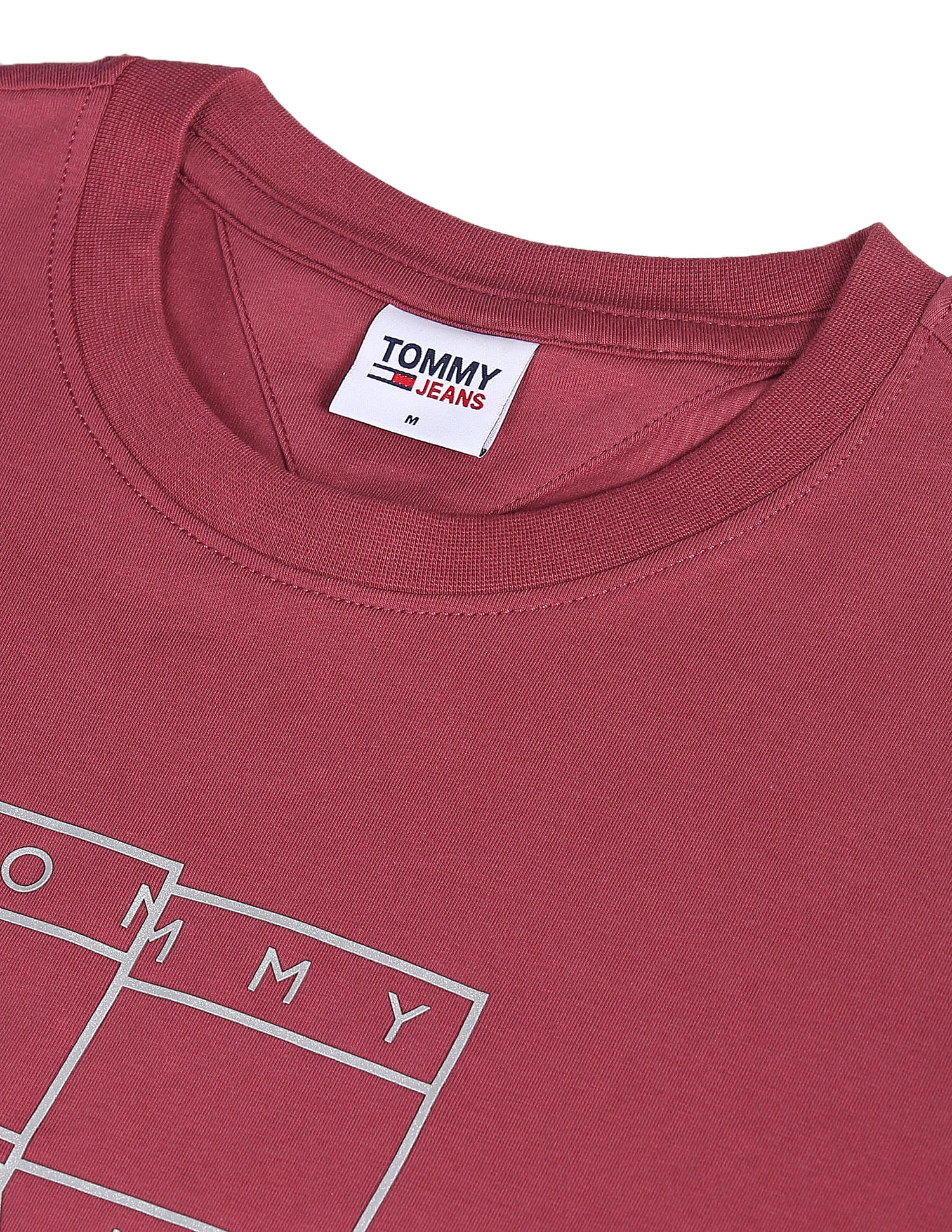 Tommy Hilfiger Men Maroon Twisted Flag Logo Slim Fit T-Shirt