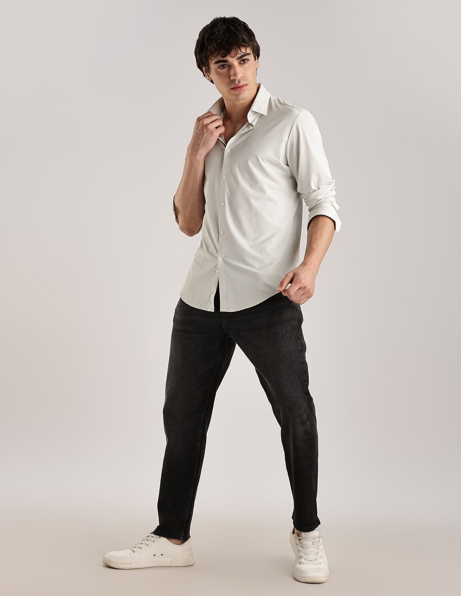 Calvin Klein Jeans Solid Slim-Fit Polyamide Shirt
