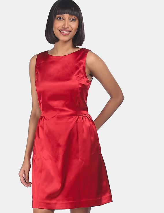 Buy GAP Women Red Structured Satin Fit And Flare Dress - NNNOW.com
