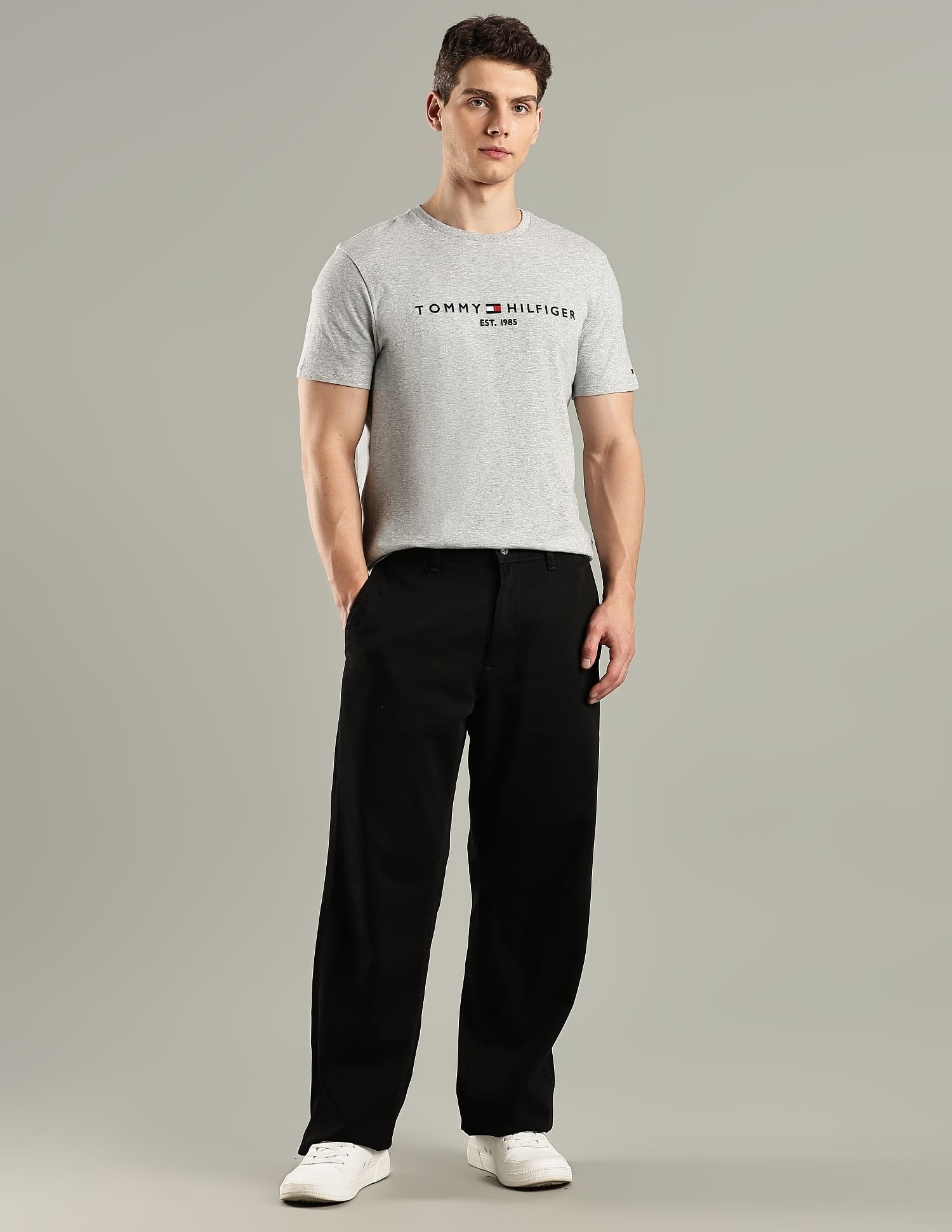 Tommy Hilfiger Logo Regular-Fit Cotton T-Shirt