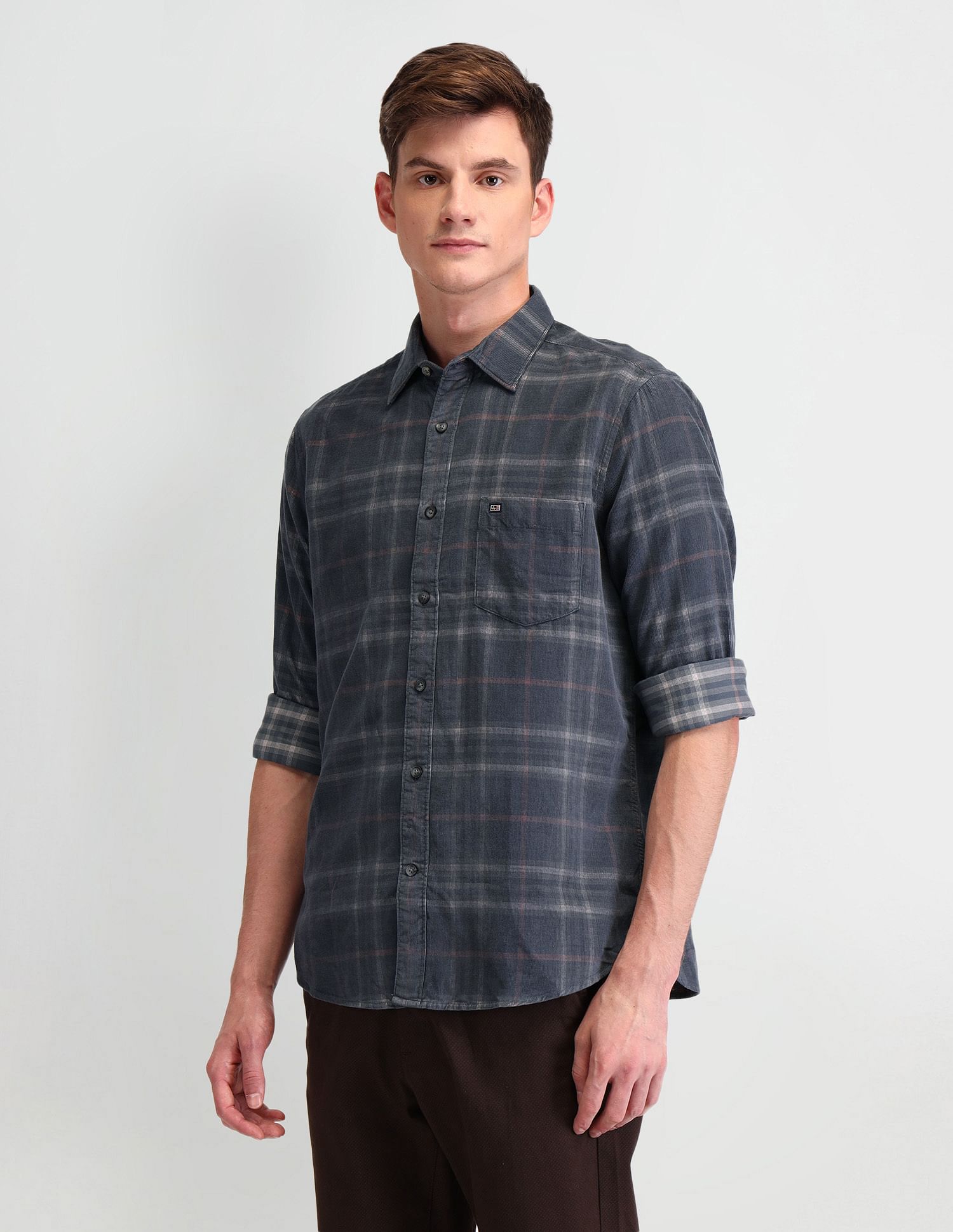 Arrow Sport Tailored Fit Lightweight Corduroy Shirt