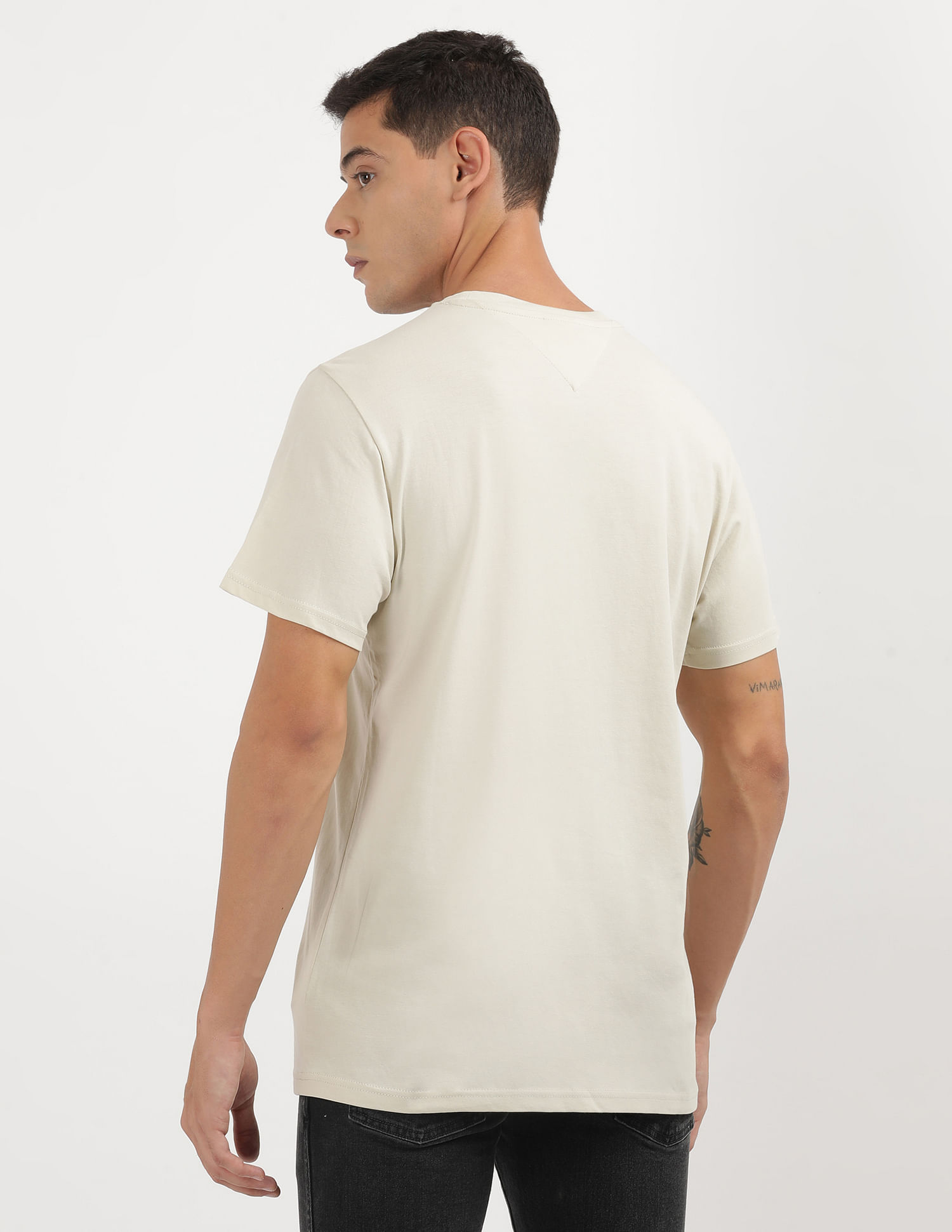 Tommy Hilfiger Linear Logo Slim Fit T-Shirt
