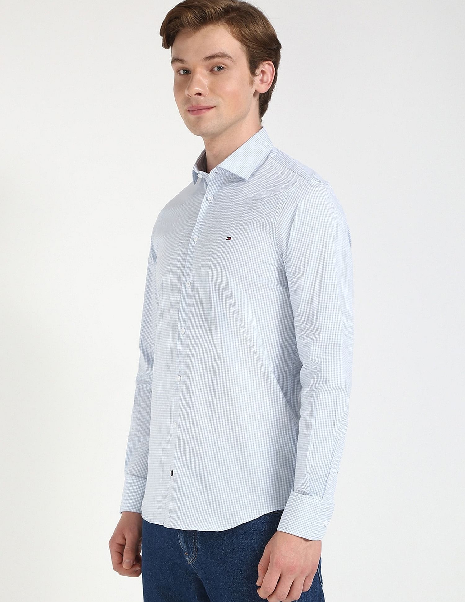 Tommy Hilfiger Checks Slim-Fit Poplin Woven Shirt
