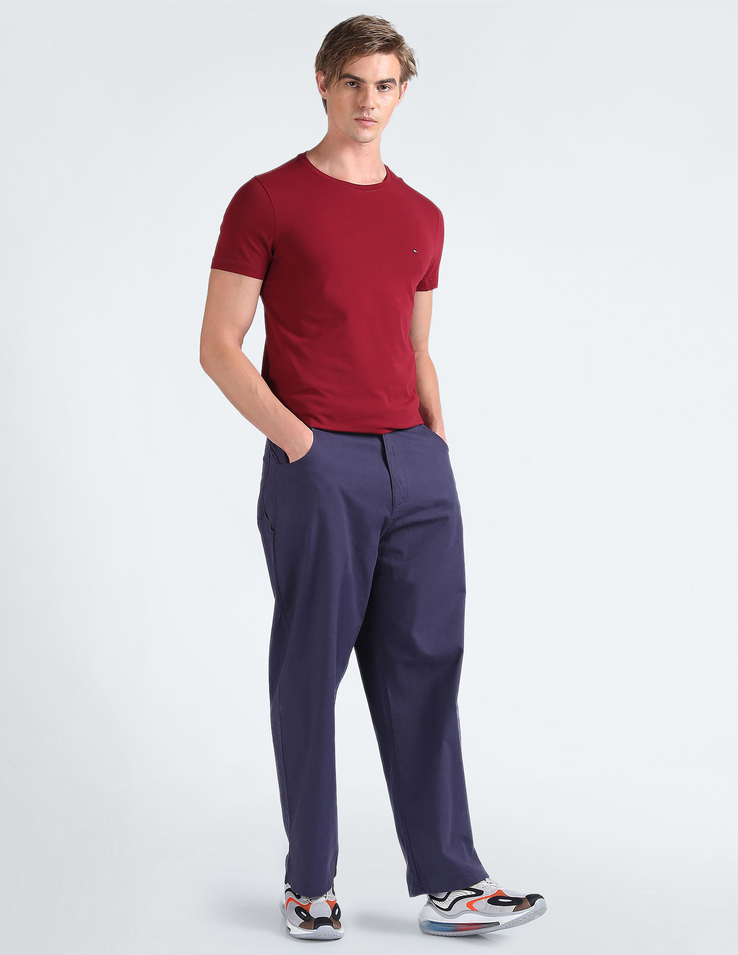 Tommy Hilfiger Transitional Organic Cotton Stretch Slim Fit T-Shirt