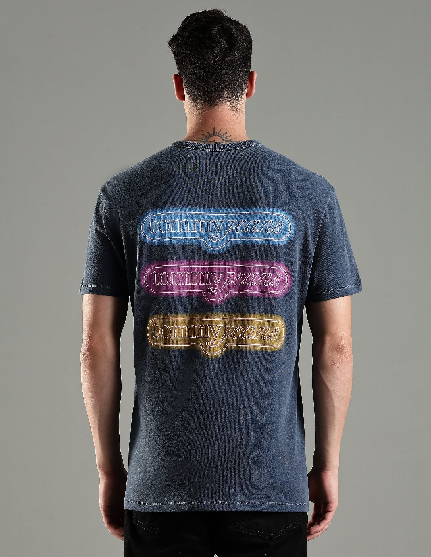 Tommy Hilfiger Embroidered Logo Regular Fit Cotton T-Shirt