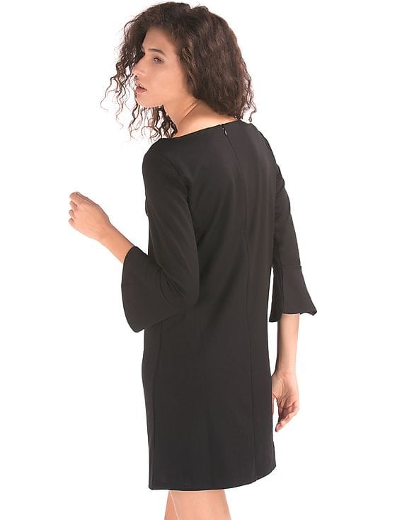 Buy GAP Women Black Three Quarter Bell Sleeve Shift Dress - NNNOW.com Buy GAP Women Black Three Quarter Bell Sleeve Shift Dress - NNNOW.com