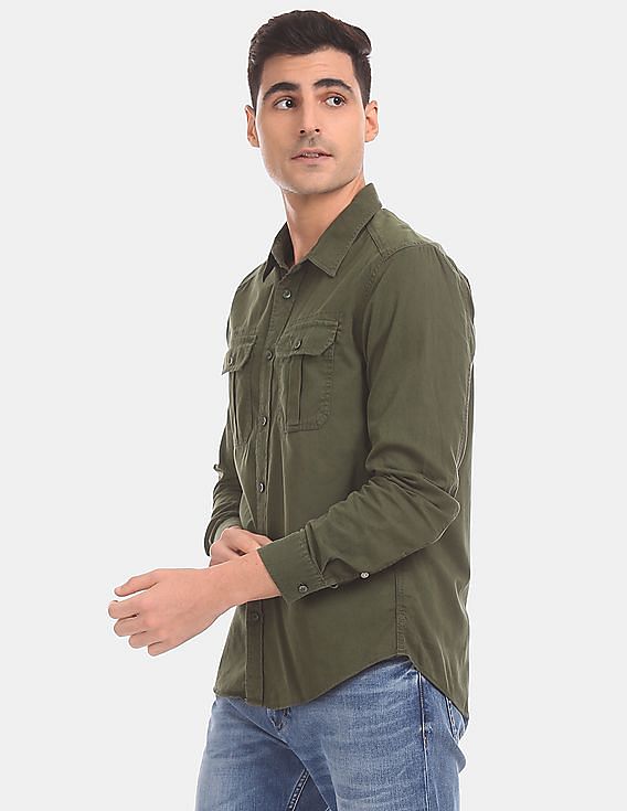 Calvin Klein Men Olive Cotton Twill Utility Double Flap Pocket Casual Shirt
