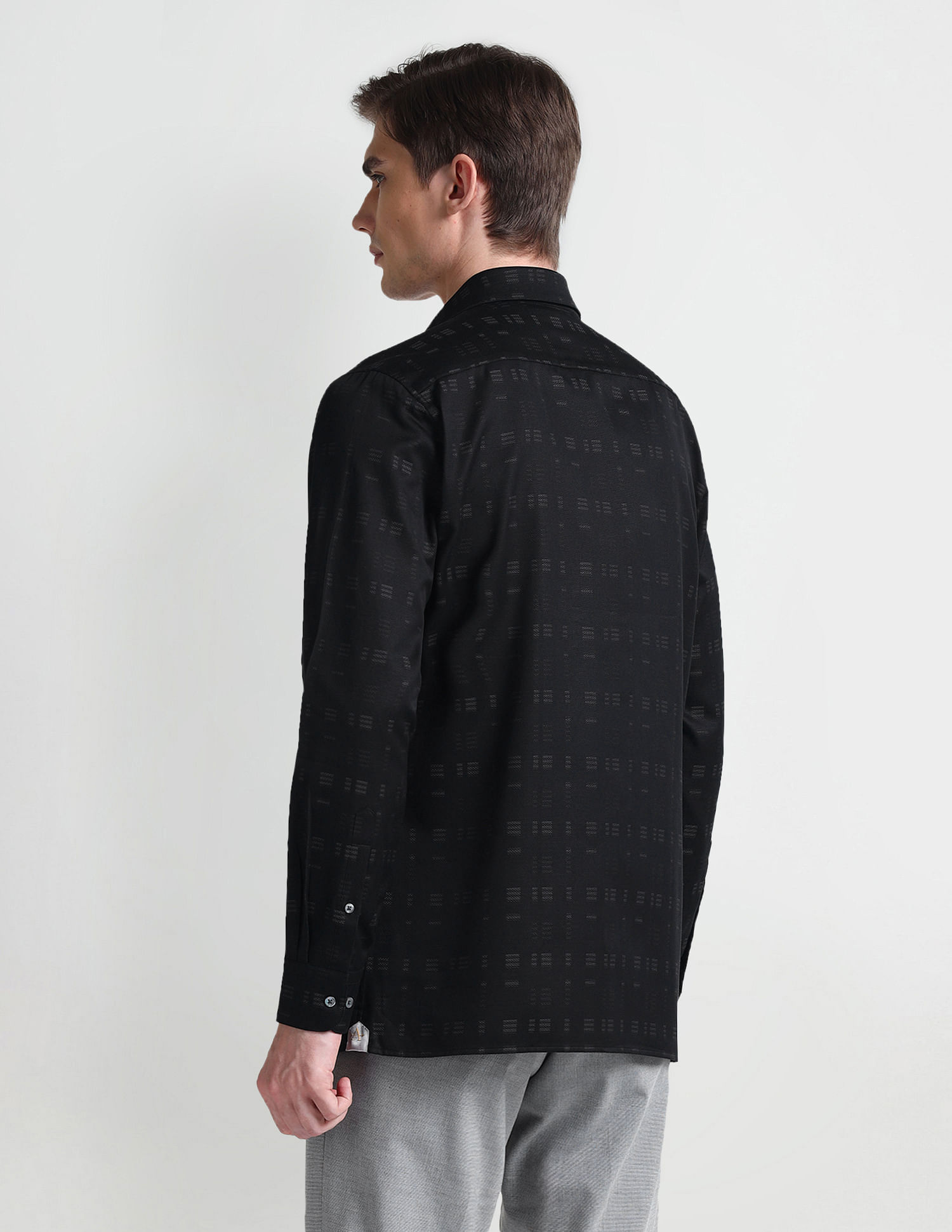 Arrow Patterned Dobby Cotton Shirt