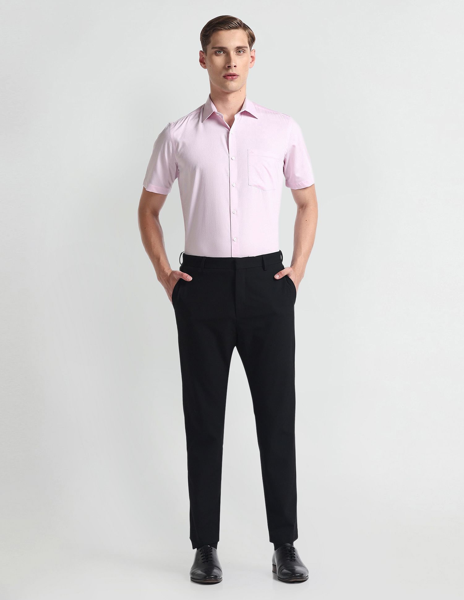 Arrow Short Sleeve Textured Shirt