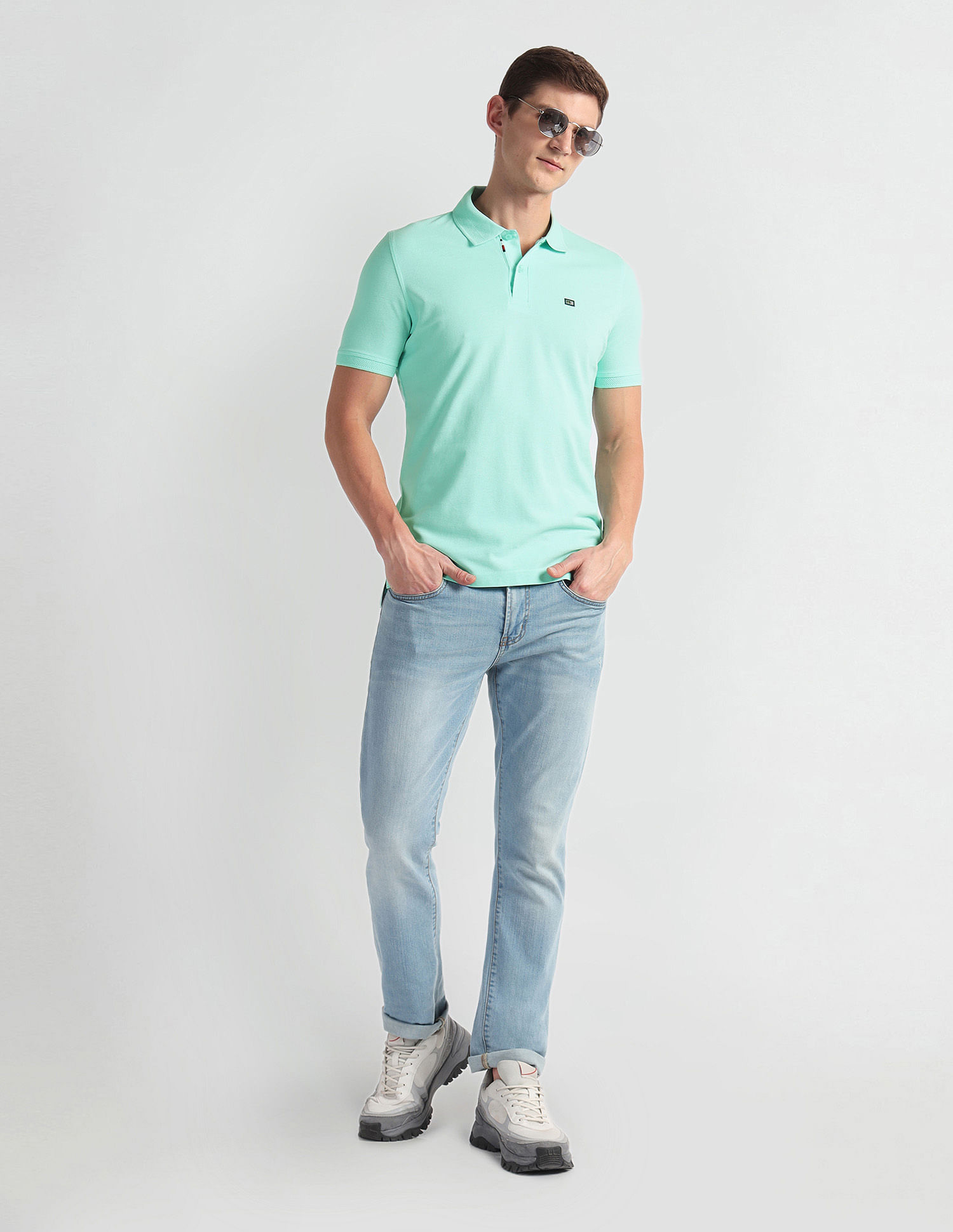 Arrow Sports Solid Patterned Collar Polo Shirt