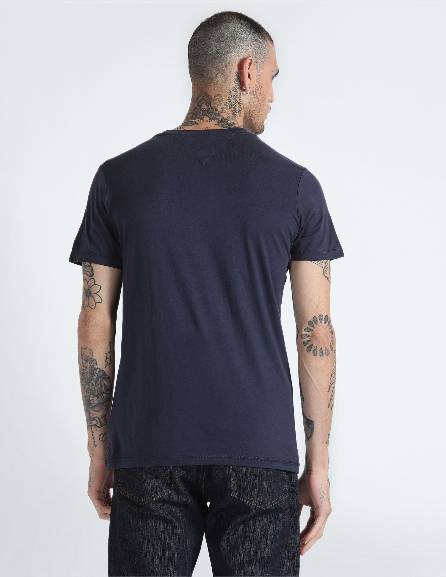 Tommy Hilfiger Chest Logo Slim Fit T-Shirt
