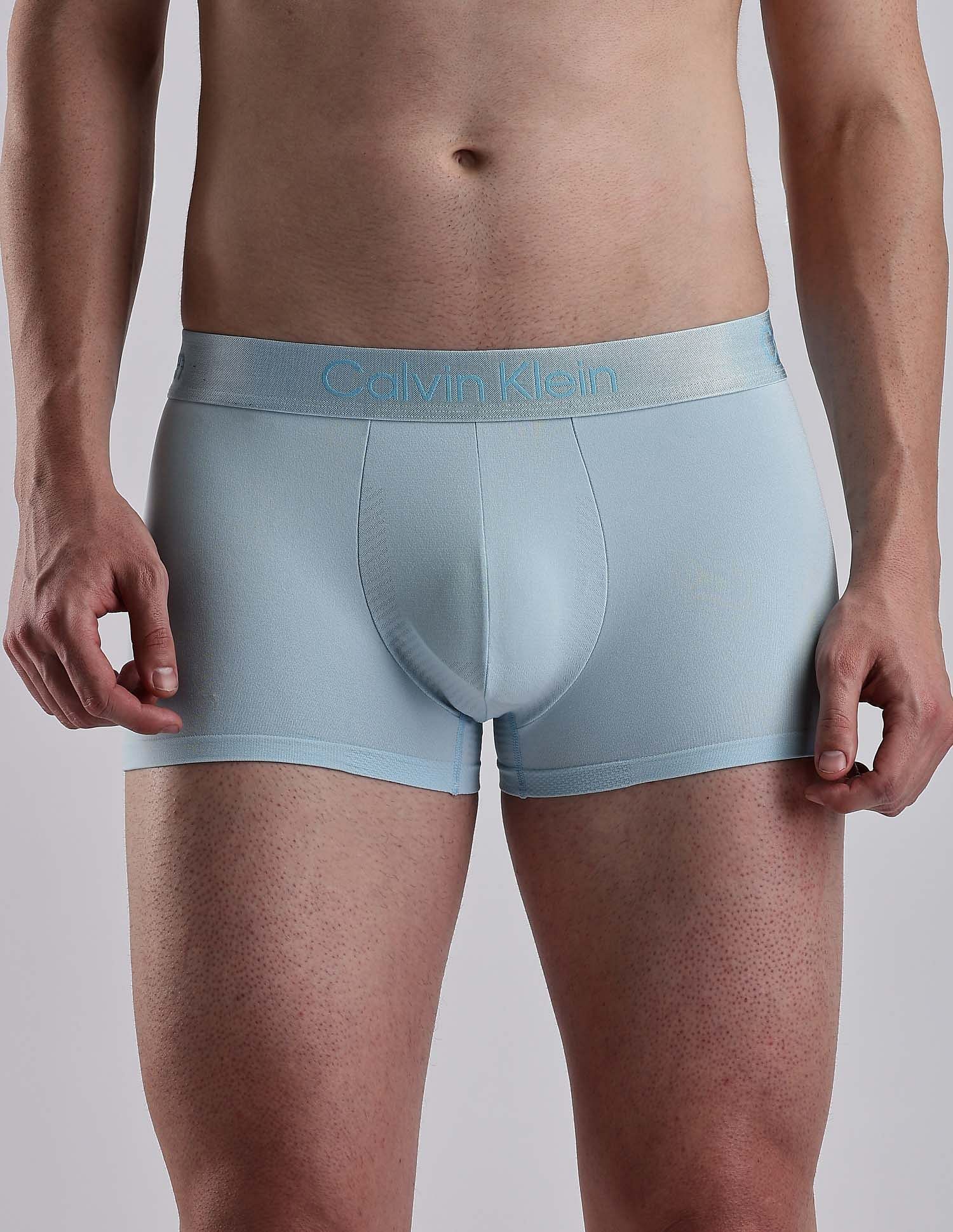 Calvin Klein Underwear Mens Blue Solid Trunk
