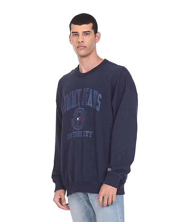 Tommy jeans crest collection hot sale navy crew neck sweatshirt