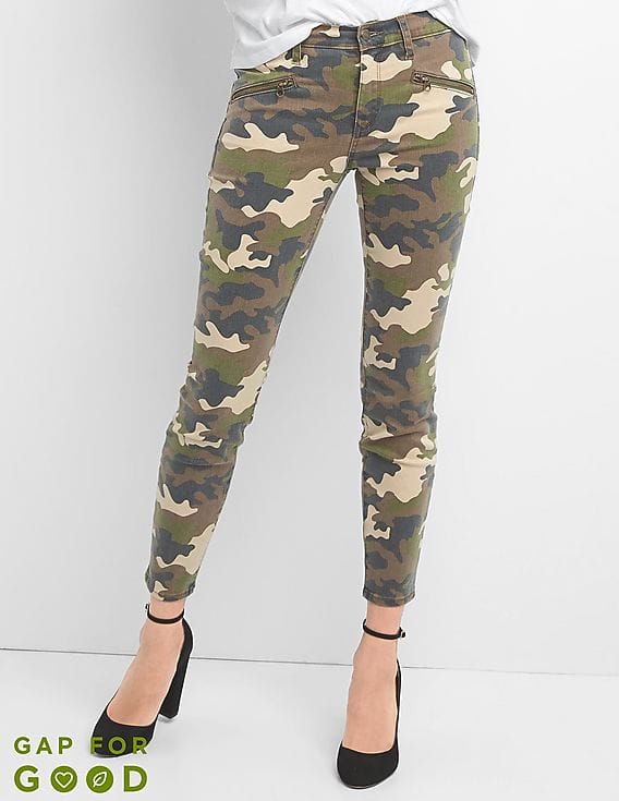 Buy GAP Women Green Mid Rise Camo Zip 