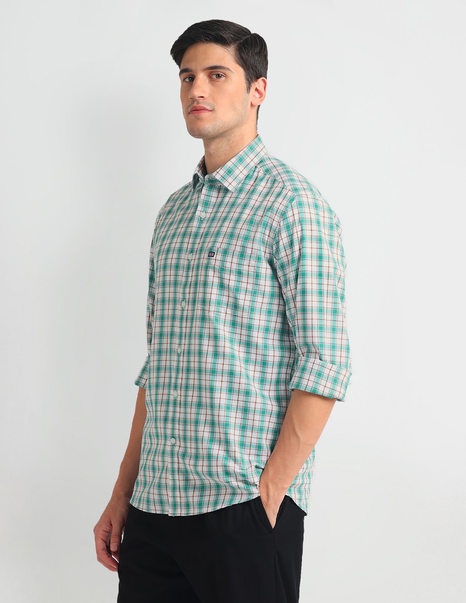 Arrow Sports Manhattan Slim Fit Cotton Shirt