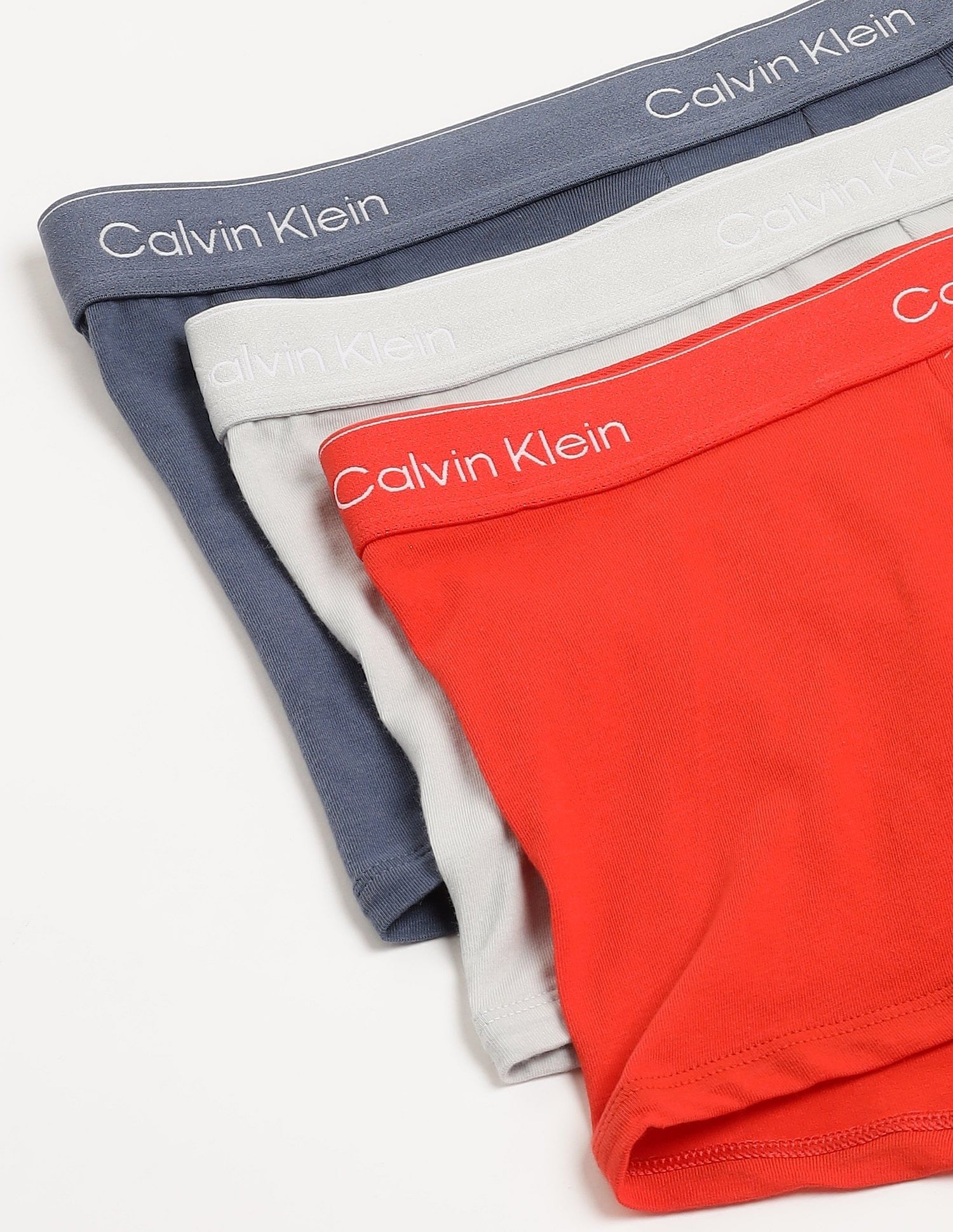 Calvin Klein Underwear Low Rise Solid Multi Trunks - Pack Of 3