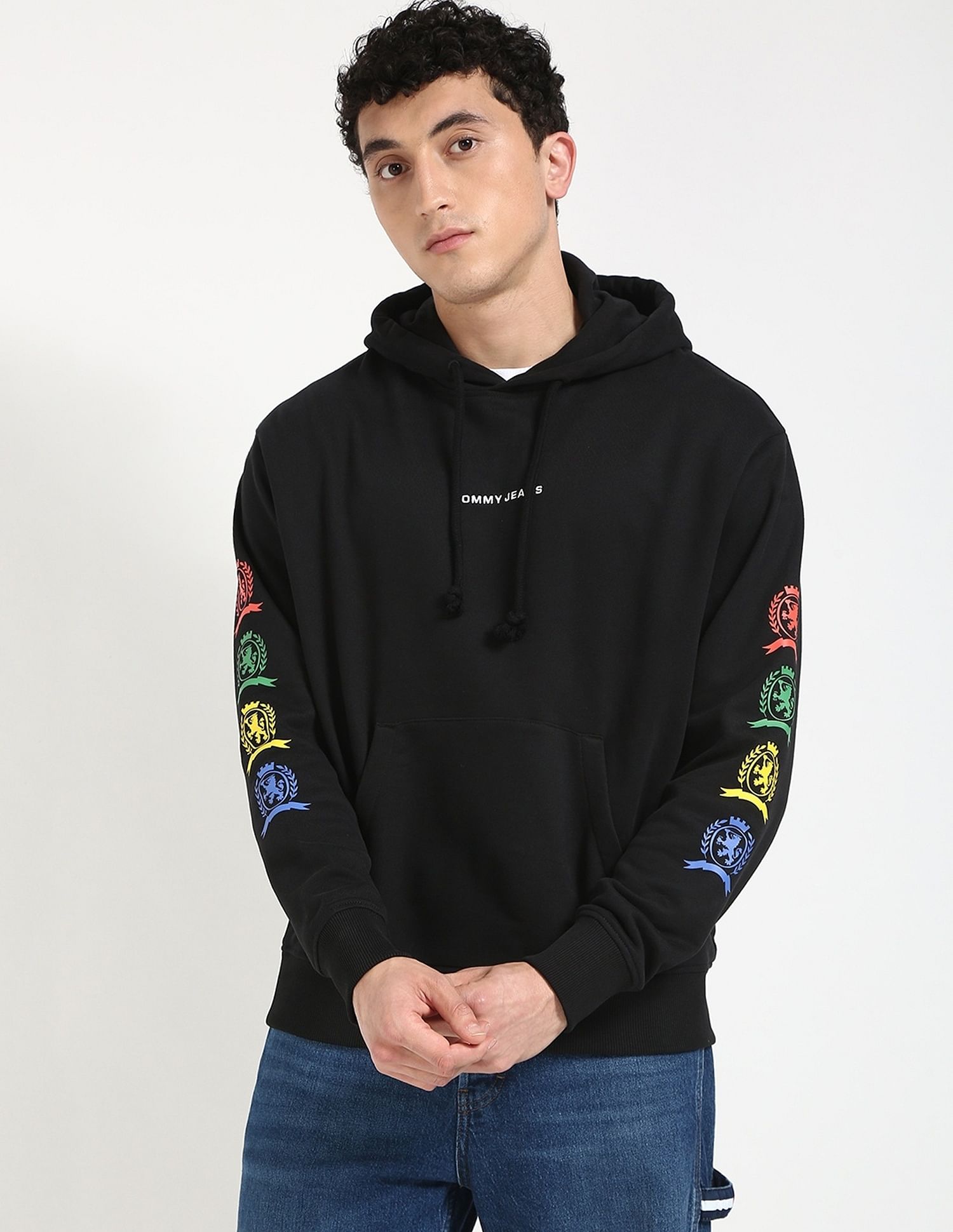 Tommy Hilfiger Graphic Relaxed-Fit Cotton Sweatshirt