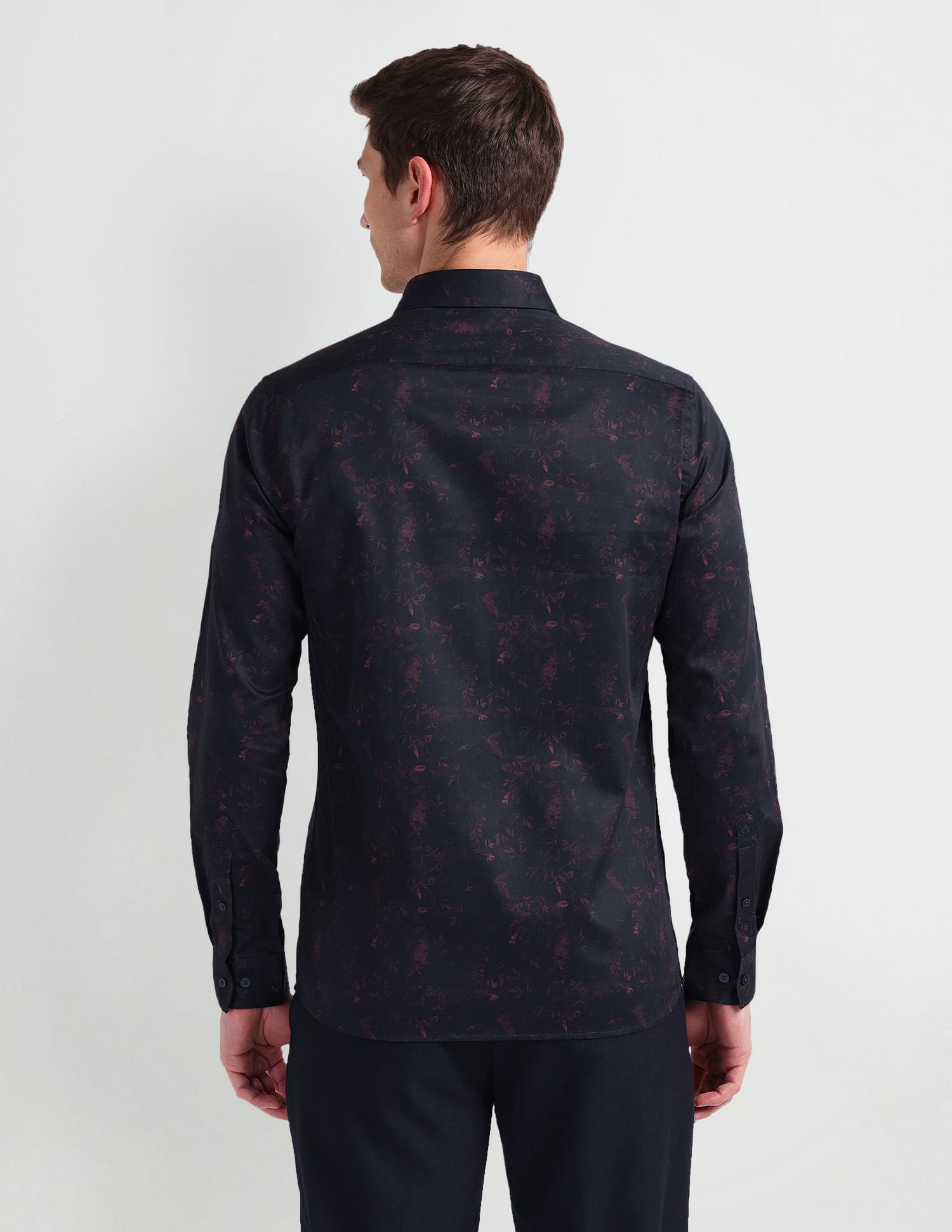 Arrow Newyork Manhattan Slim Fit Floral Print Shirt