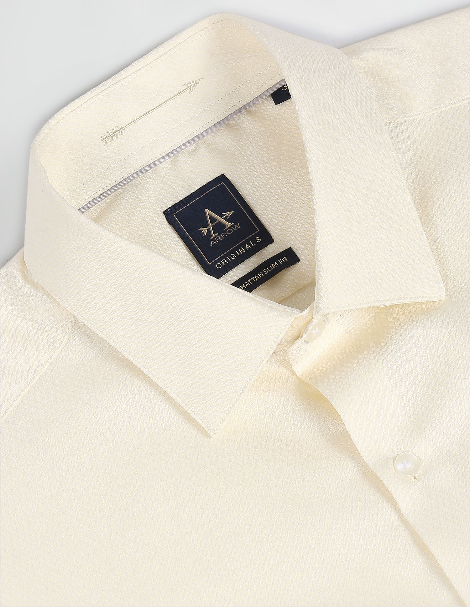 Arrow Manhattan Slim Fit Dobby Shirt