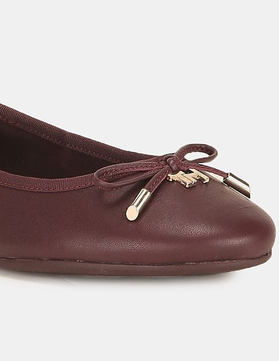 Buy Tommy Hilfiger Women Burgundy Elevated Logo Hardware