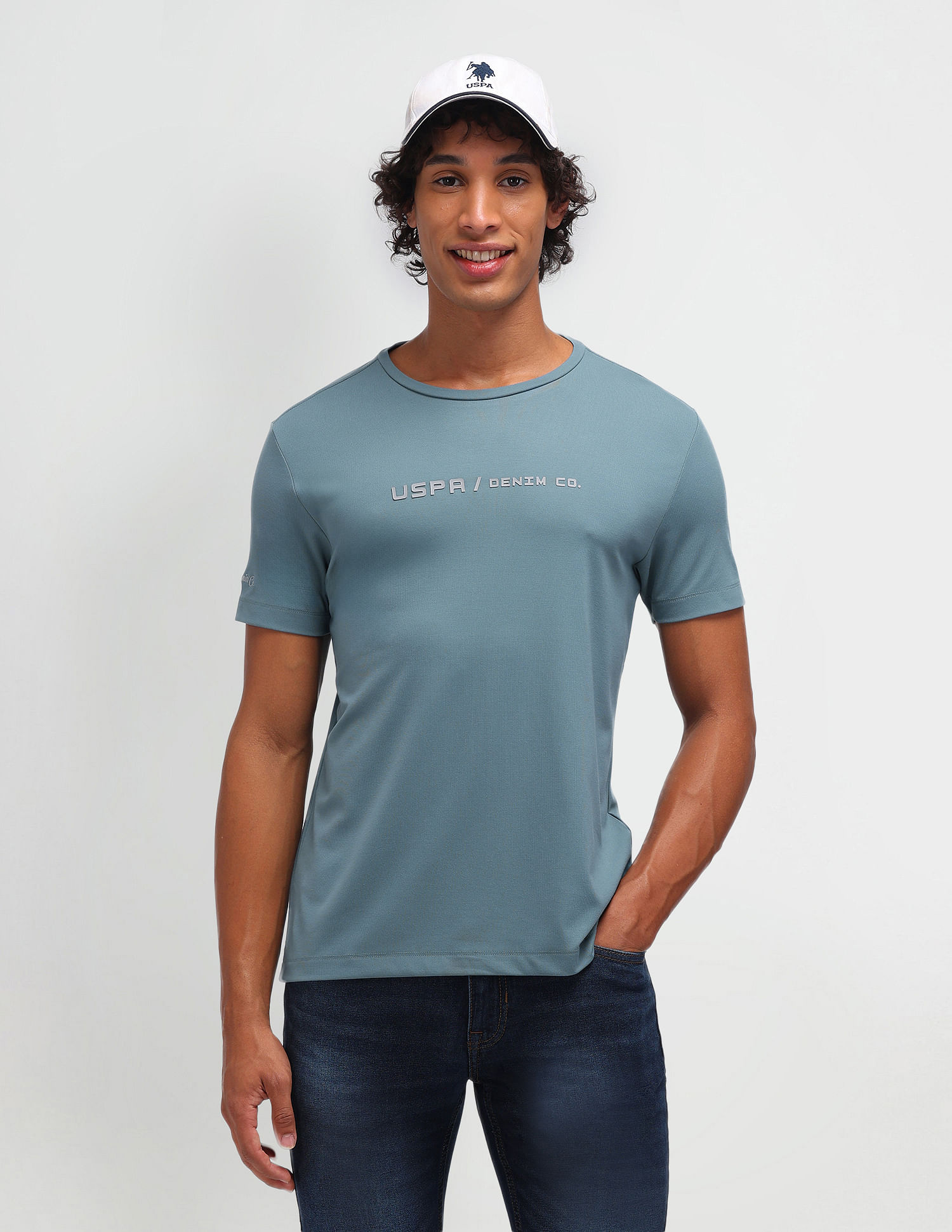 U.S. Polo Assn. Denim Co. Solid Muscle Fit T-Shirt