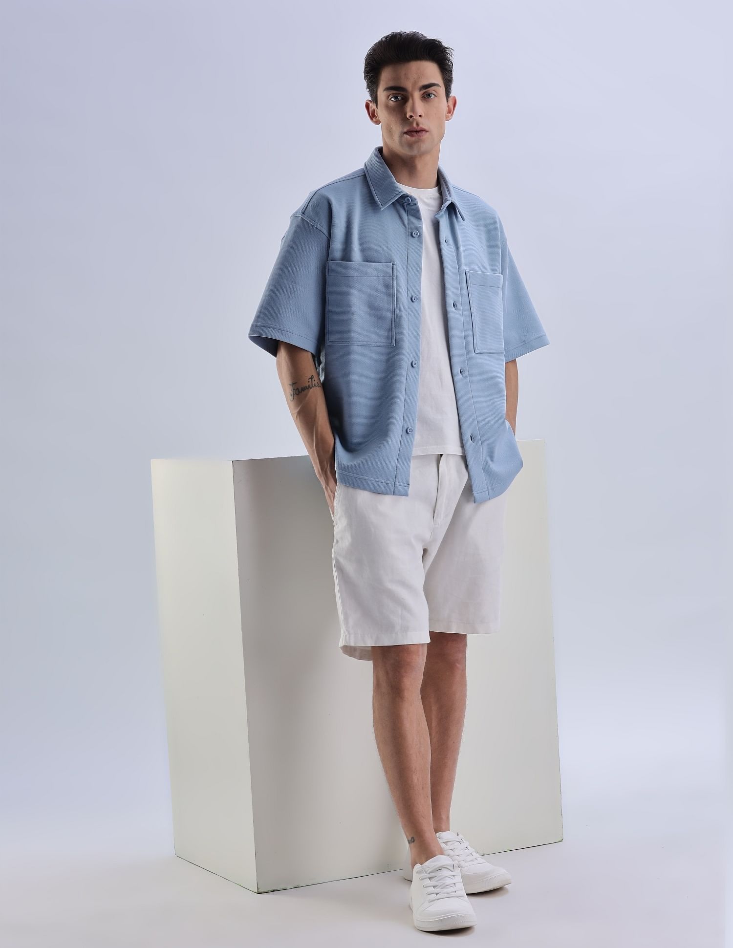Calvin Klein Jeans Solid Relaxed Fit Woven Shirt