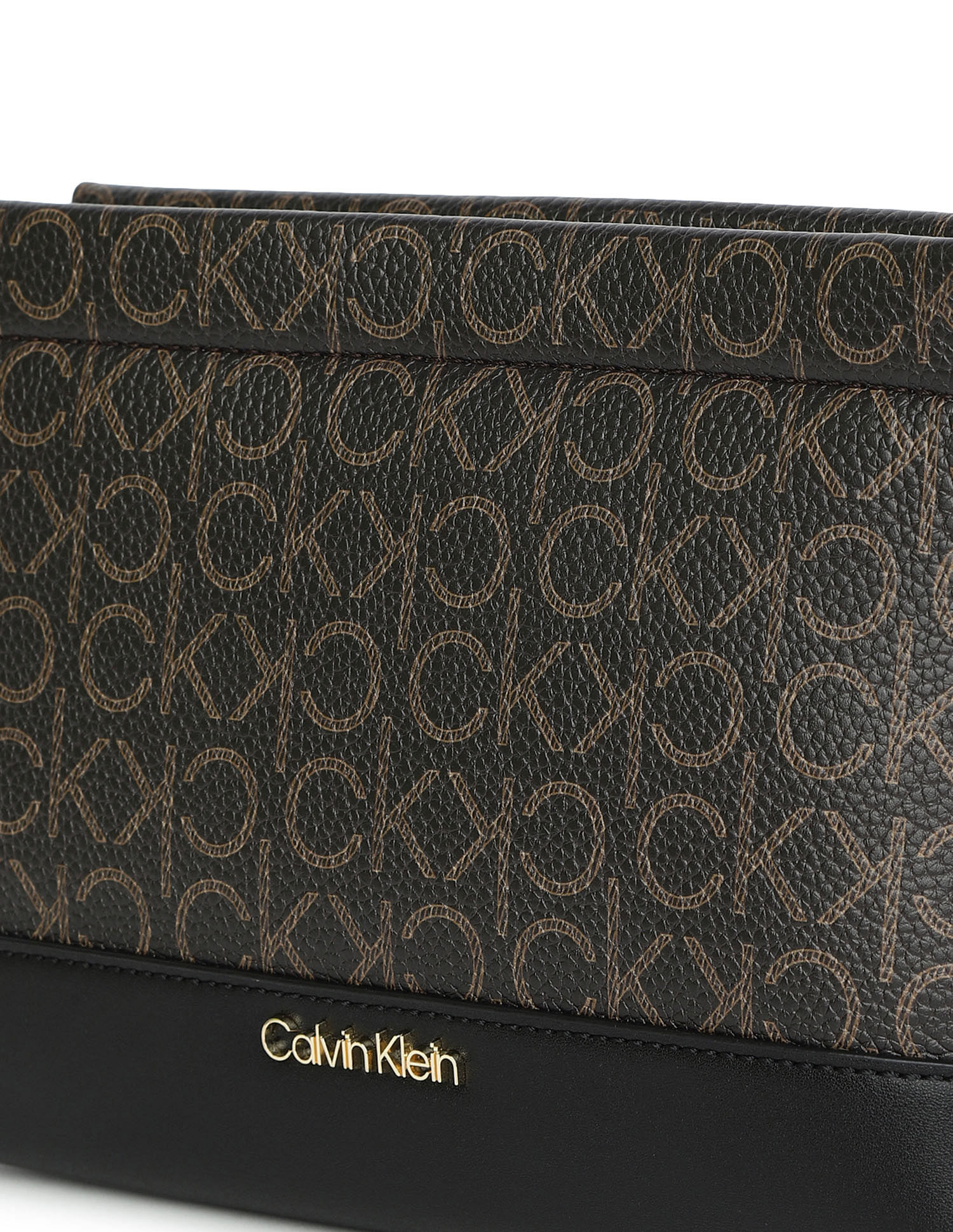 Calvin Klein Bianca Crossbody