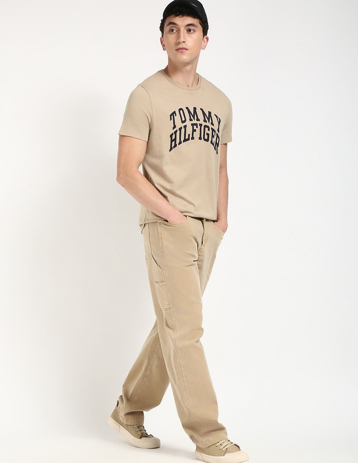 Tommy Hilfiger Logo Regular-Fit Cotton T-Shirt