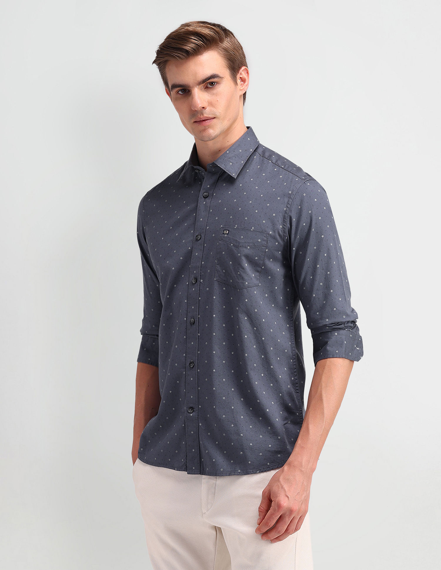 Arrow Sport Manhattan Slim Fit Floral Print Shirt