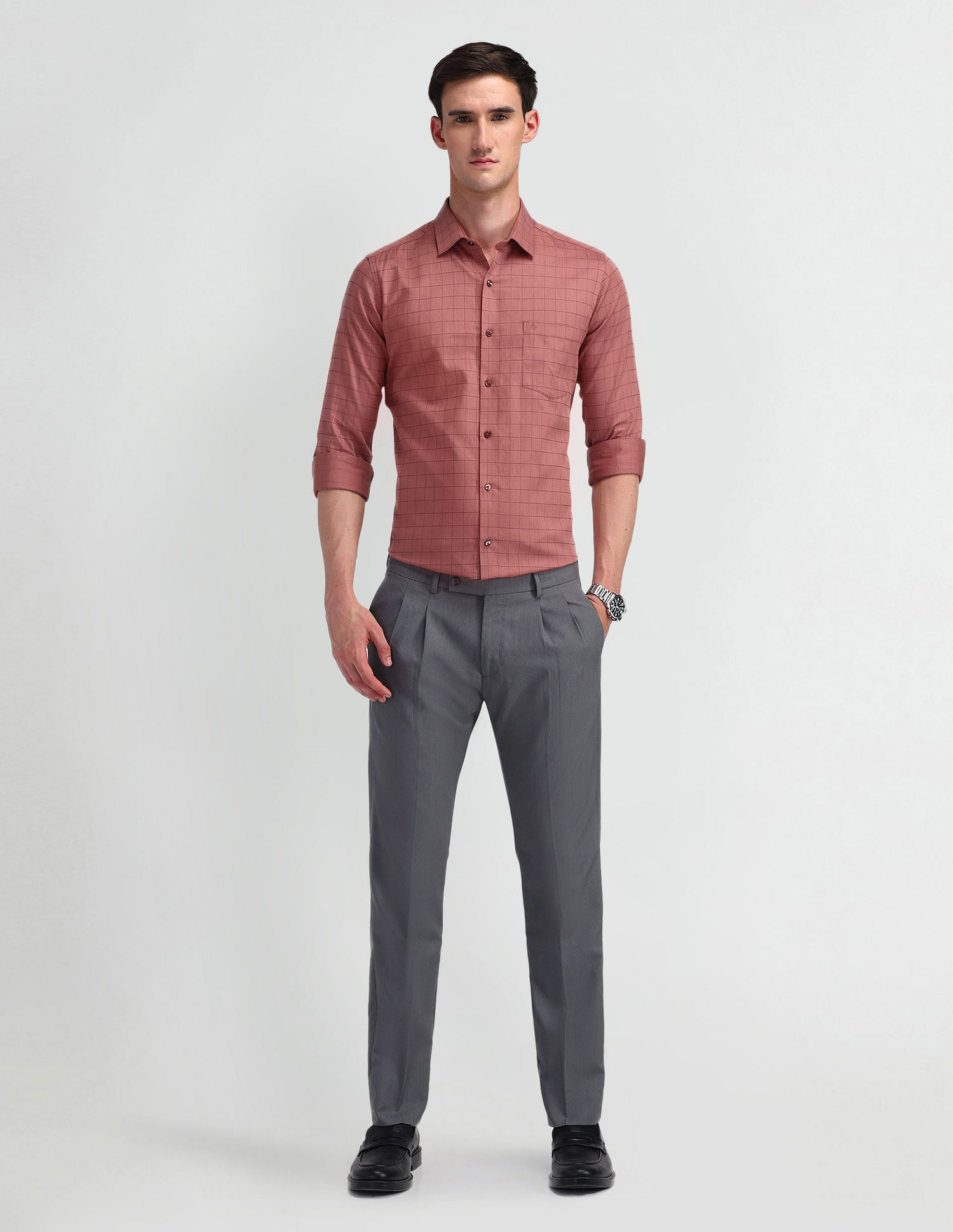Arrow Pure Cotton Manhattan Slim Fit Shirt