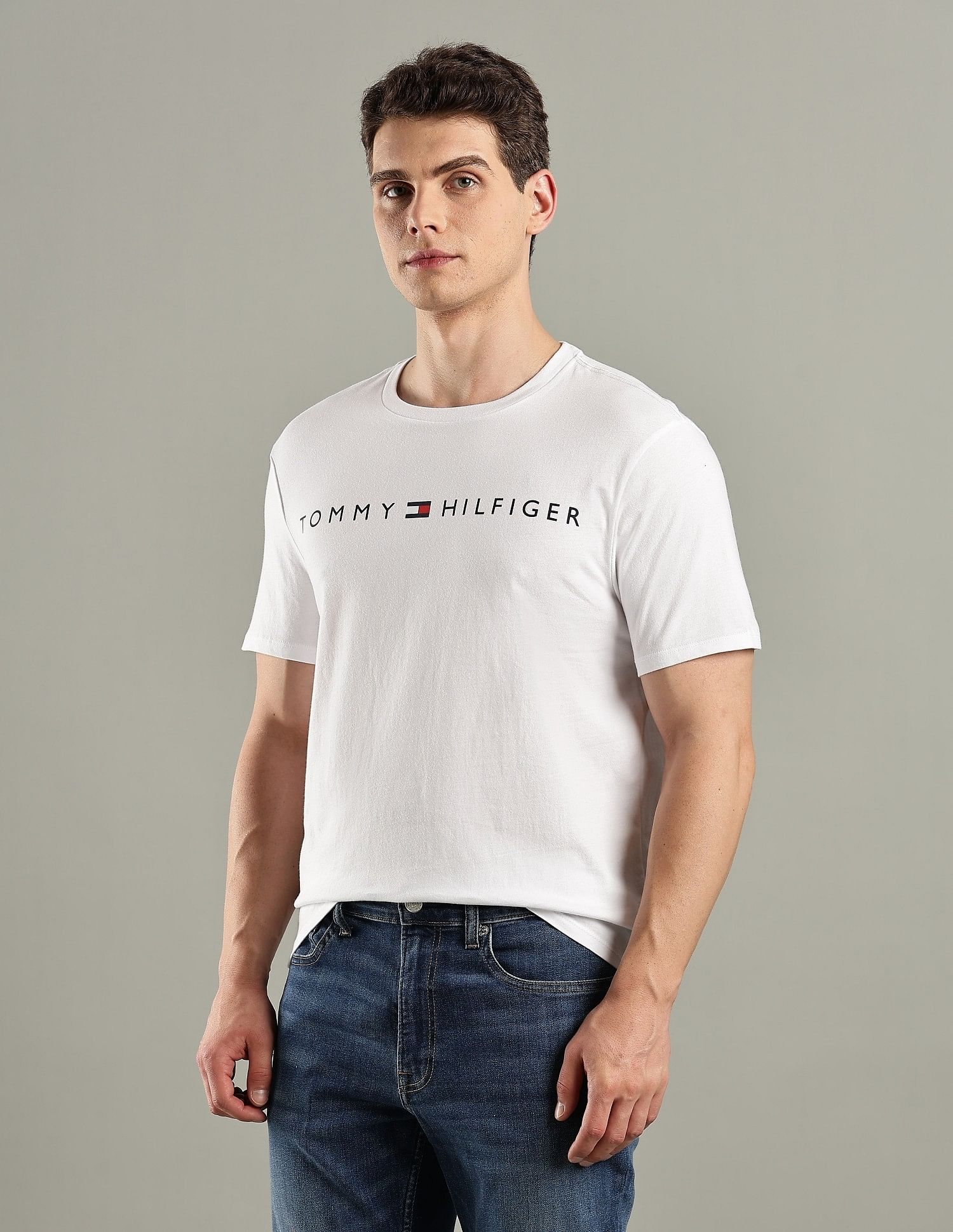 Tommy Hilfiger Logo Regular-Fit Cotton T-Shirt