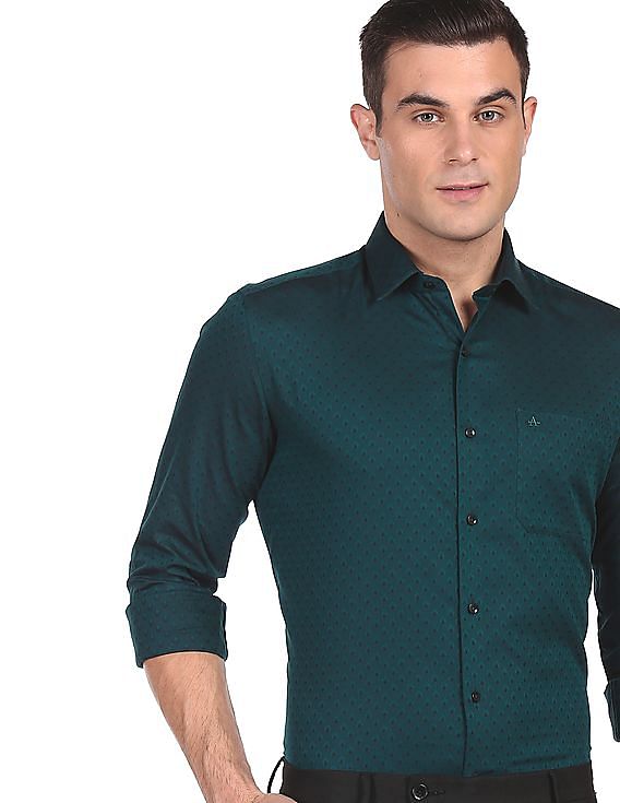 Buy Arrow Men Dark Green Slim Fit Patterned Formal Shirt - NNNOW.com