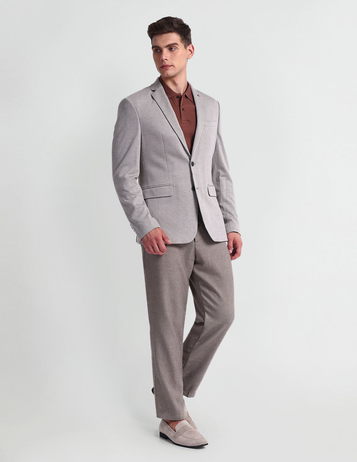 Arrow Patterned Knit Slim Blazer