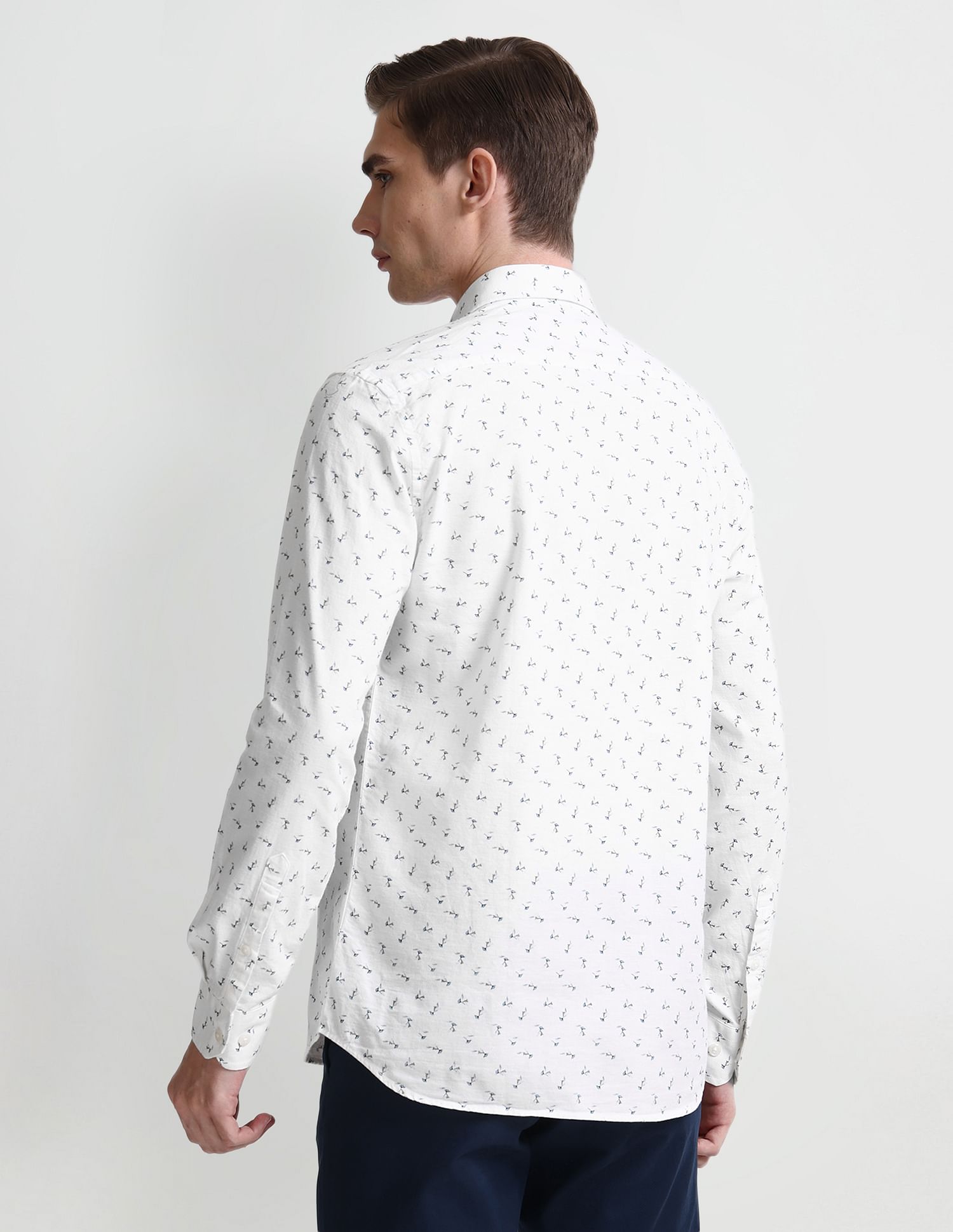 Arrow Sport Manhattan Slim Fit Floral Print Shirt