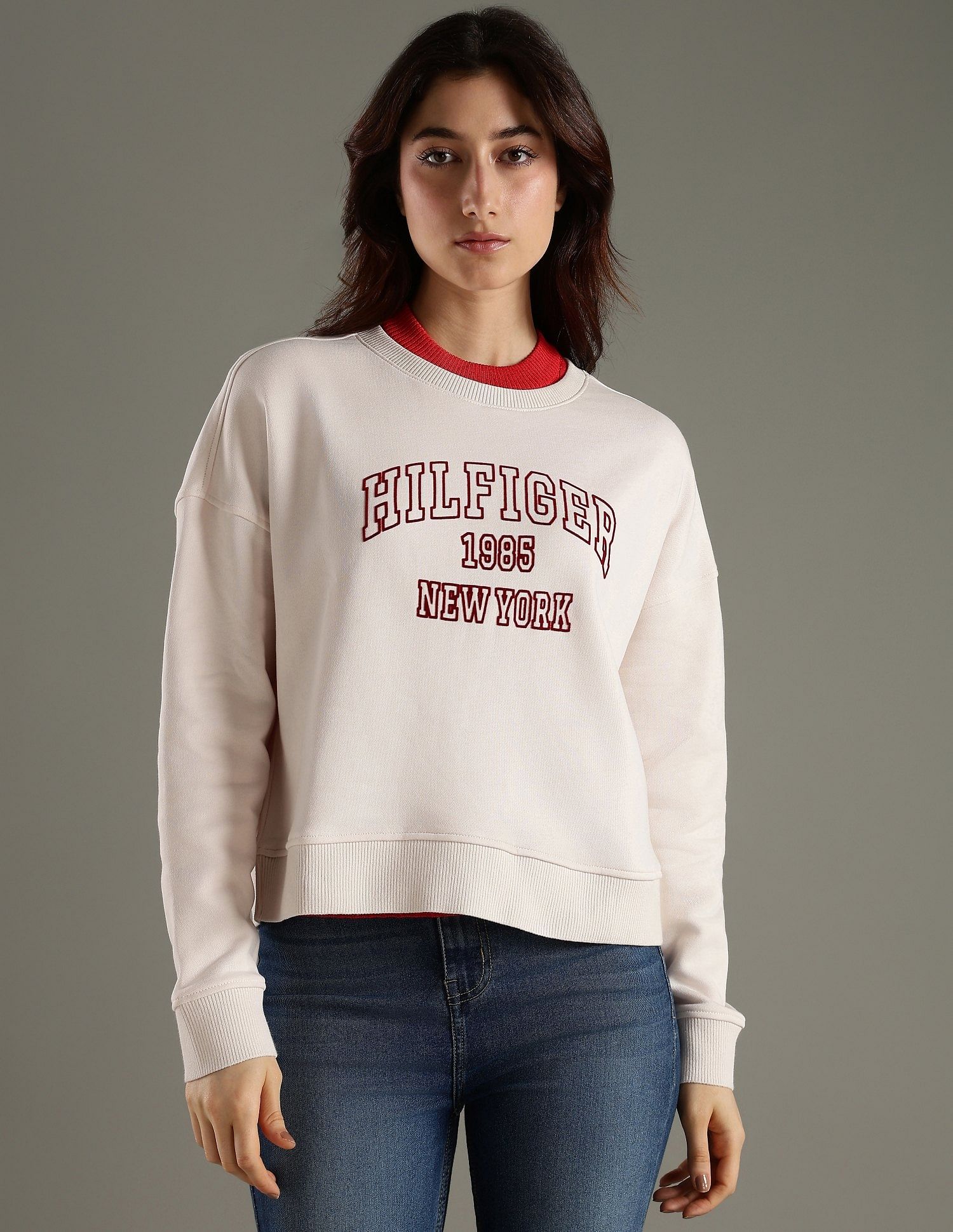 Tommy Hilfiger Regular Fit Cotton Crew Neck Sweatshirt