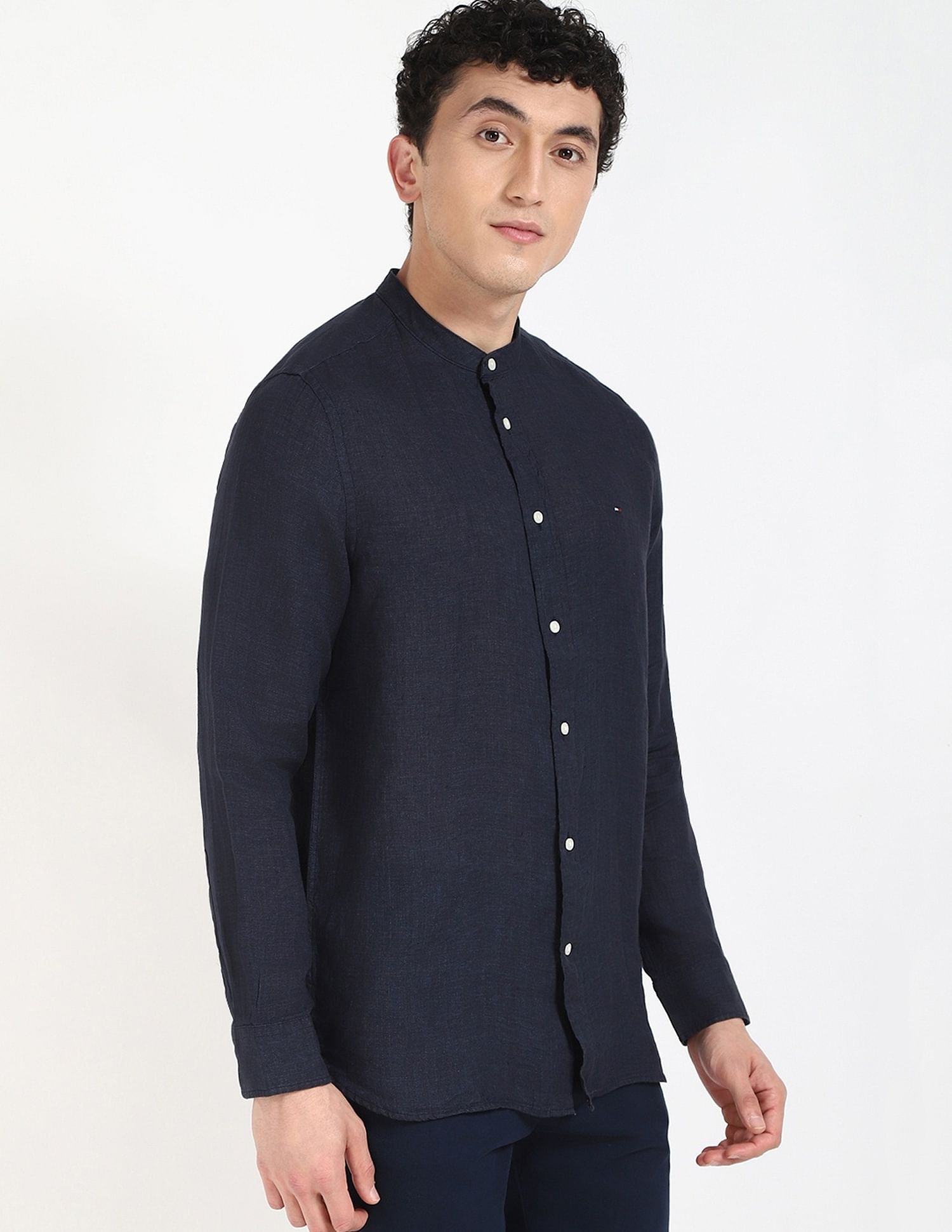 Tommy Hilfiger Solid Regular-Fit Linen Shirt